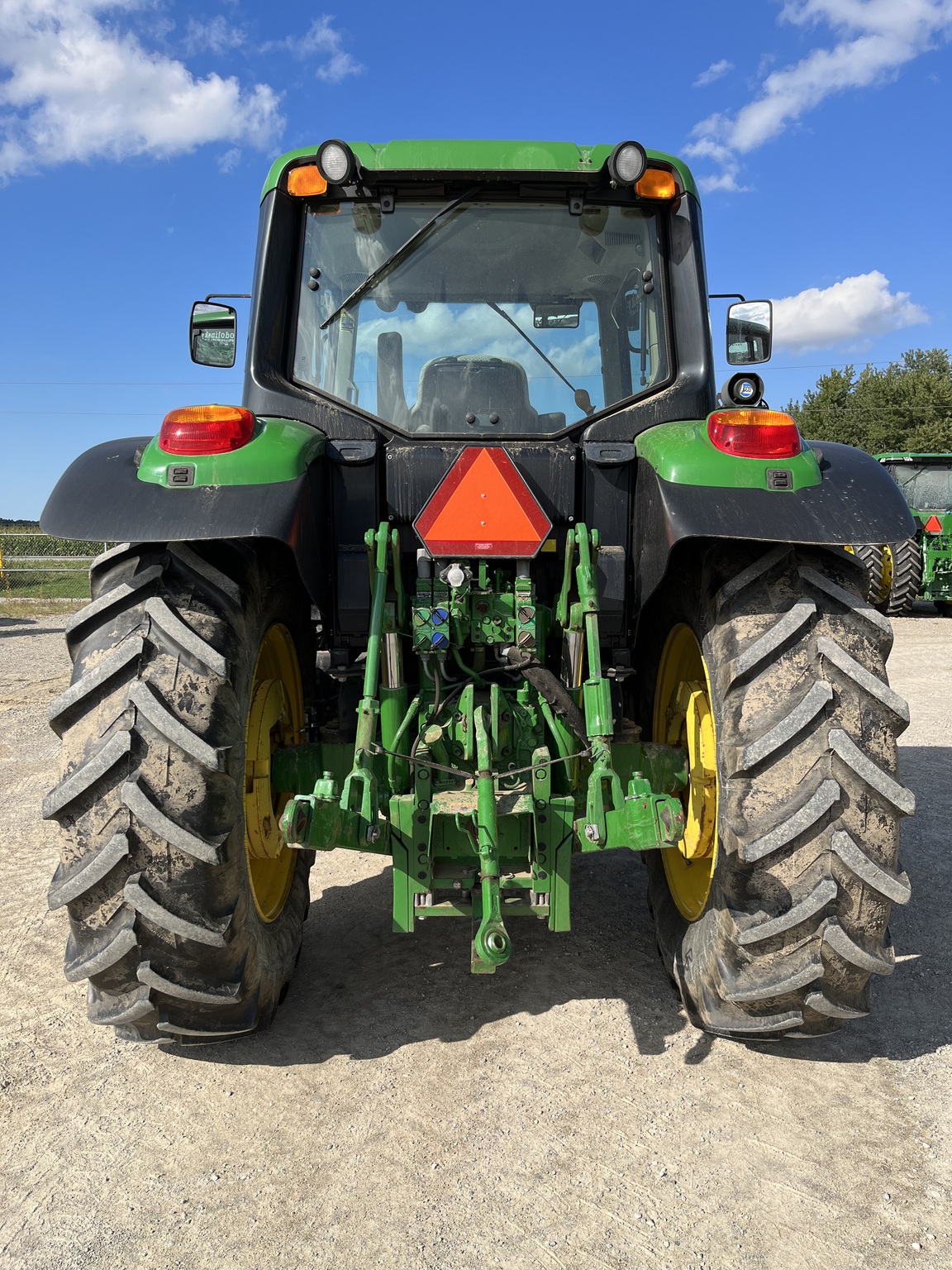 2016 John Deere 6120M Utility Tractors