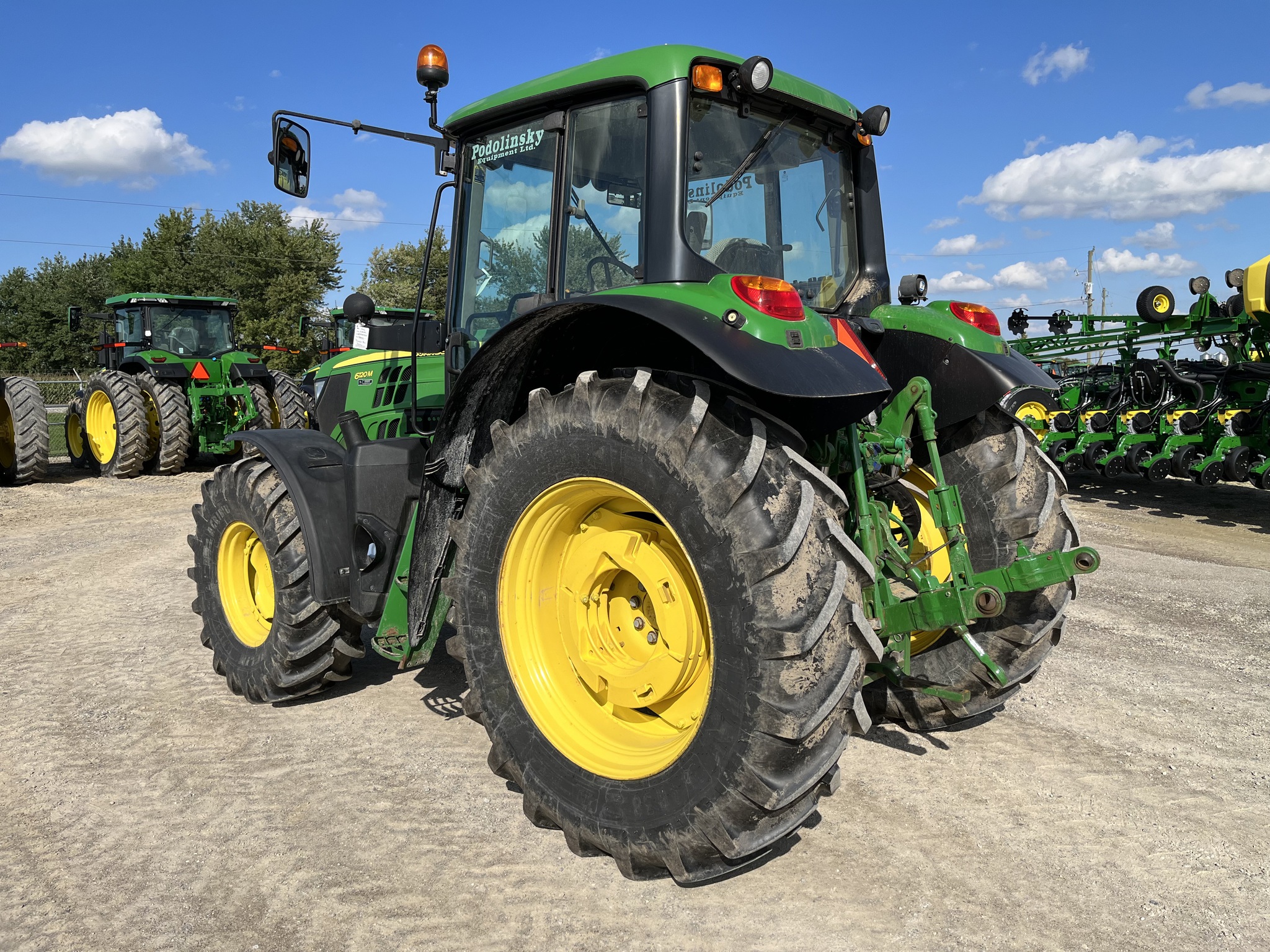 2016 John Deere 6120M Utility Tractors