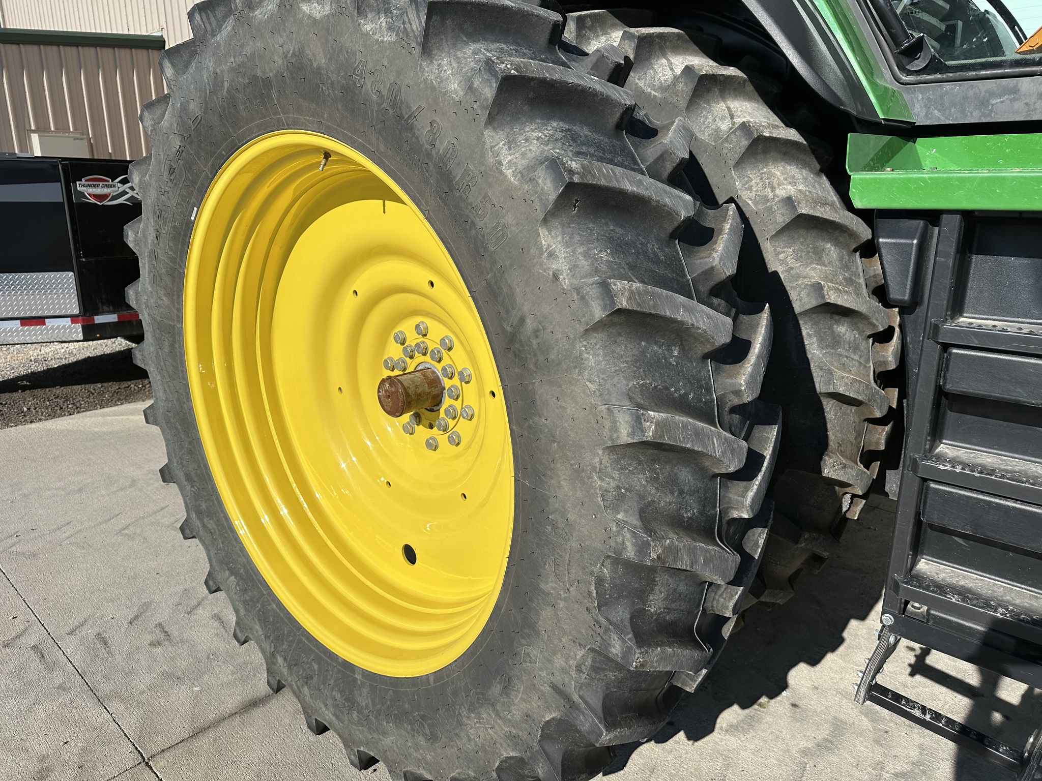 2023 John Deere 7R 230 Image 14