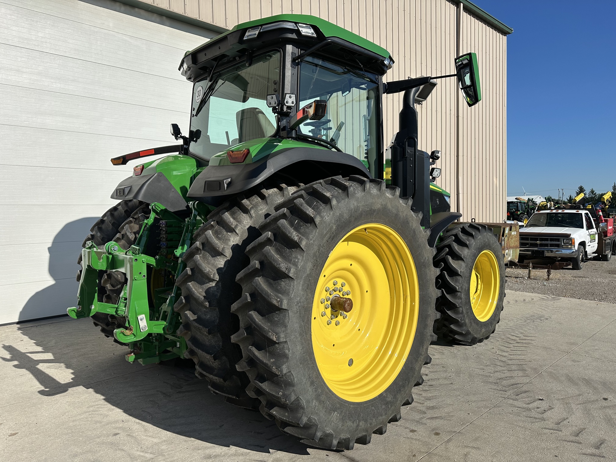 2023 John Deere 7R 230 Image 5