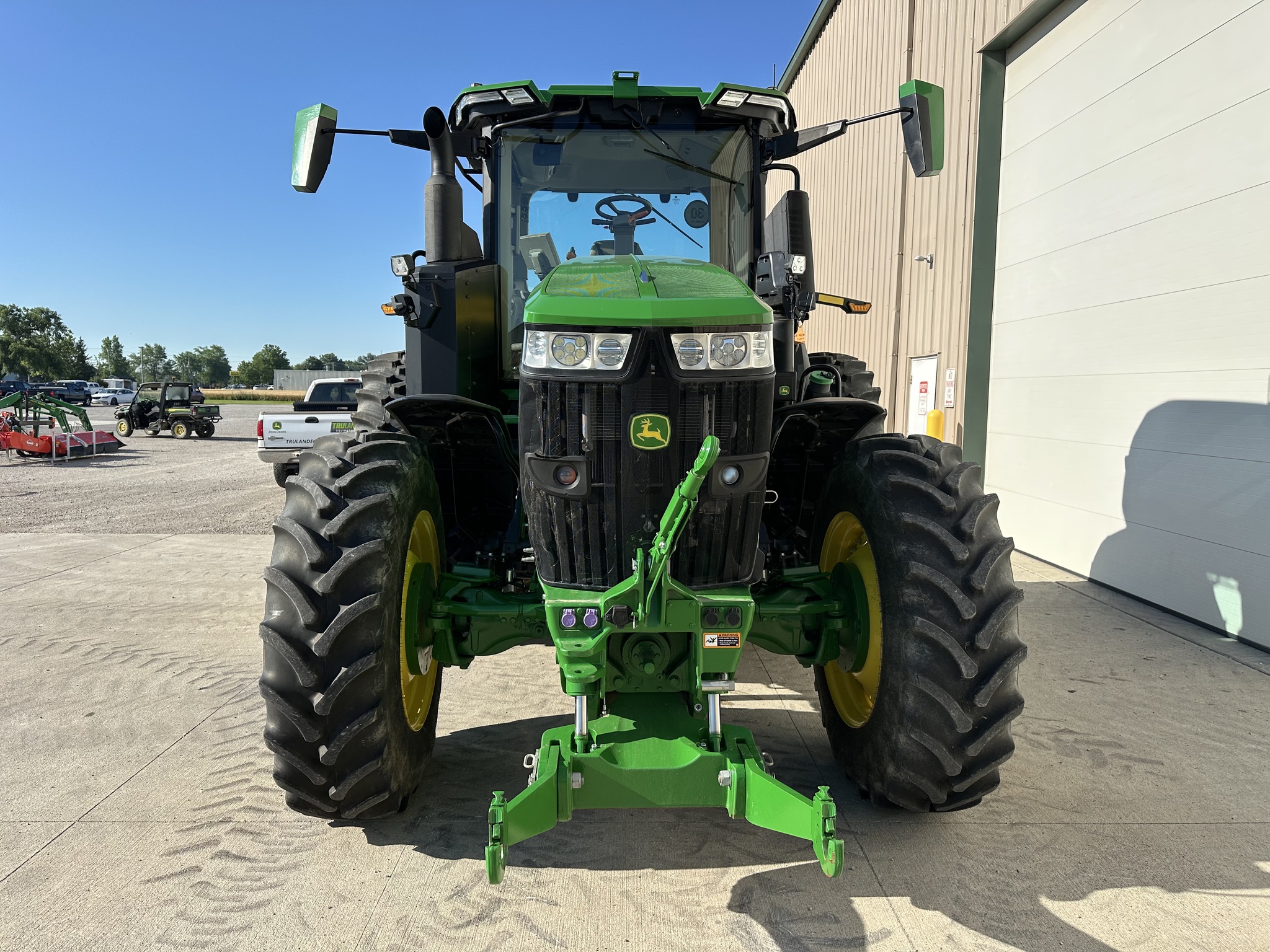 2023 John Deere 7R 230 Image 8