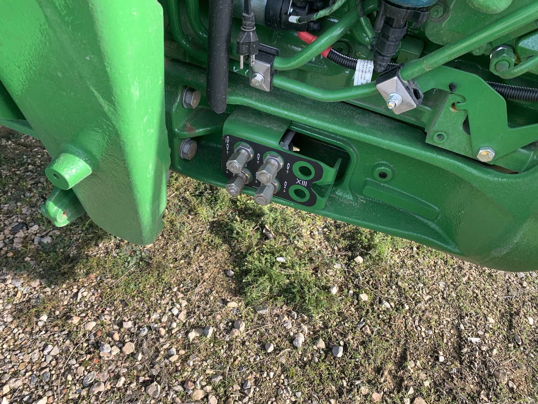 2023 John Deere 5105M Image 10