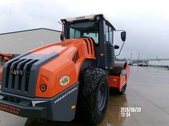 2023 Hamm HC120I