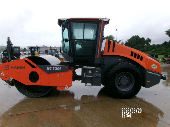 2023 Hamm HC120I