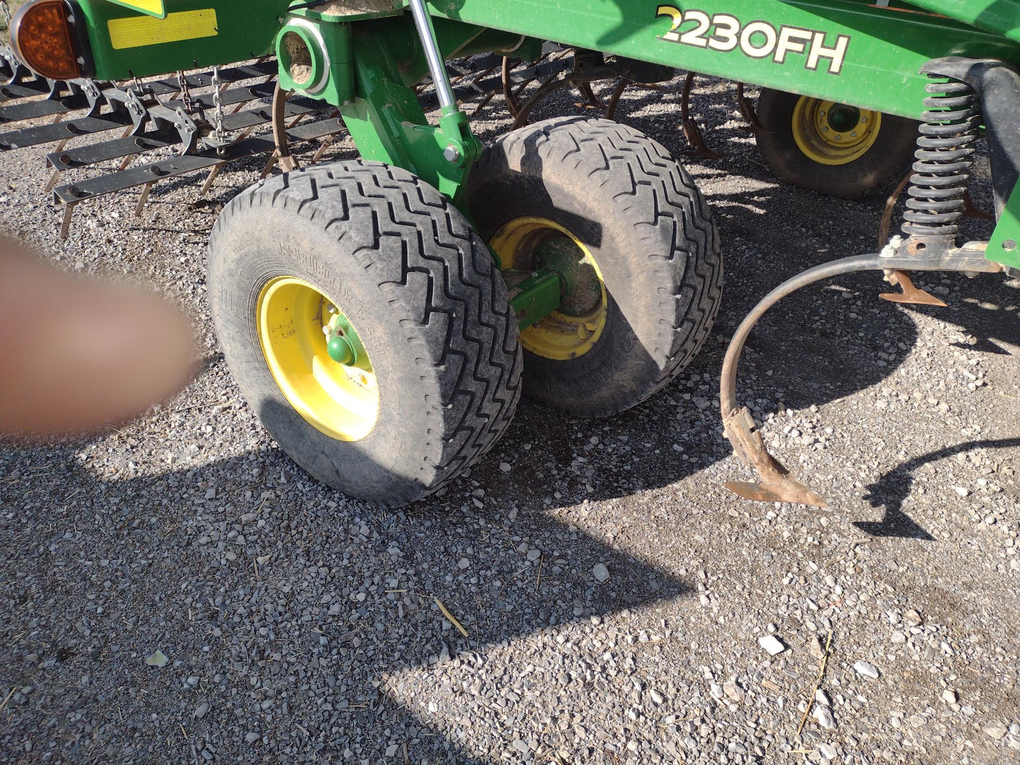 2023 John Deere 2230FH Image 12