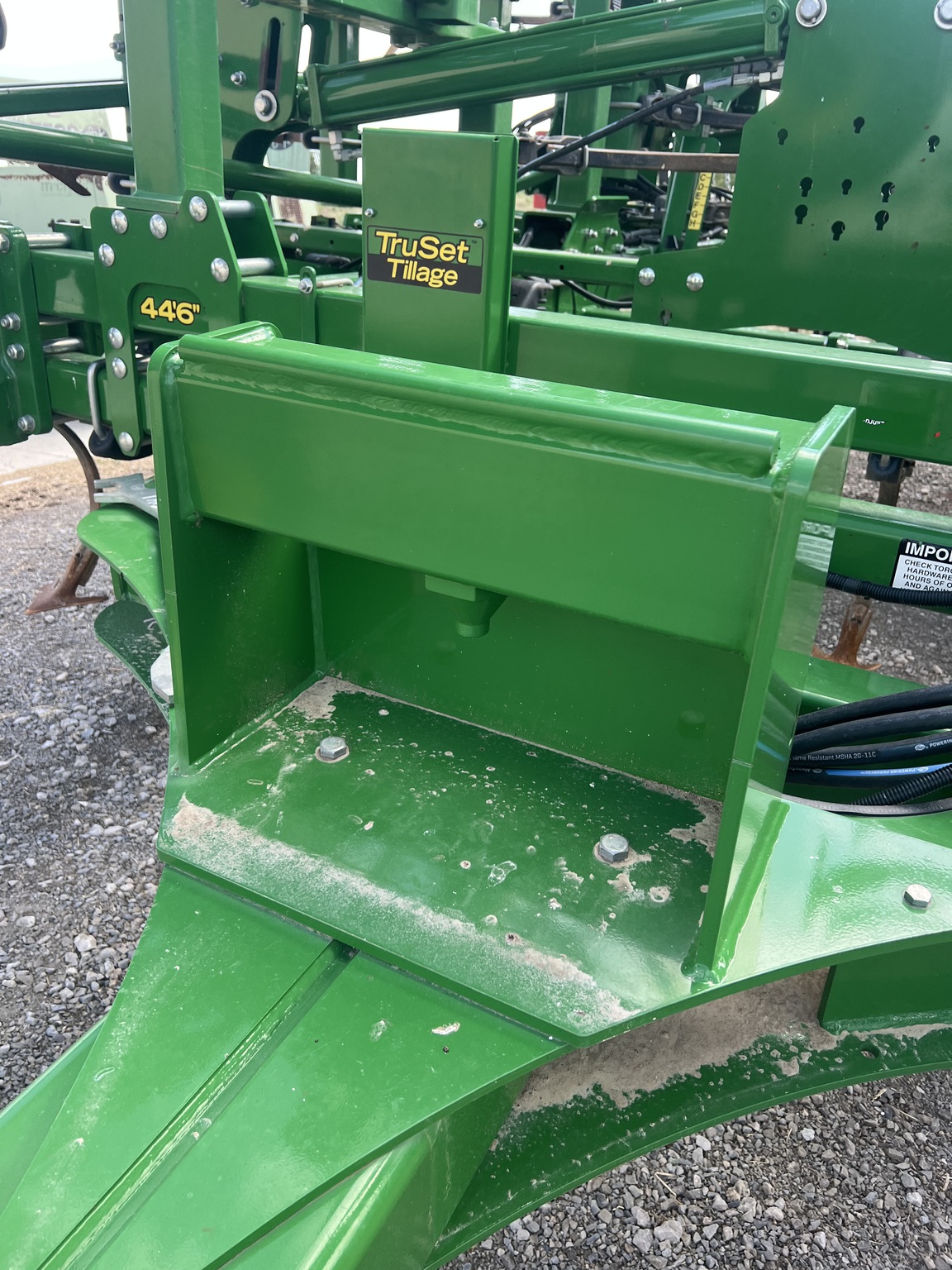 2023 John Deere 2230FH Image 18