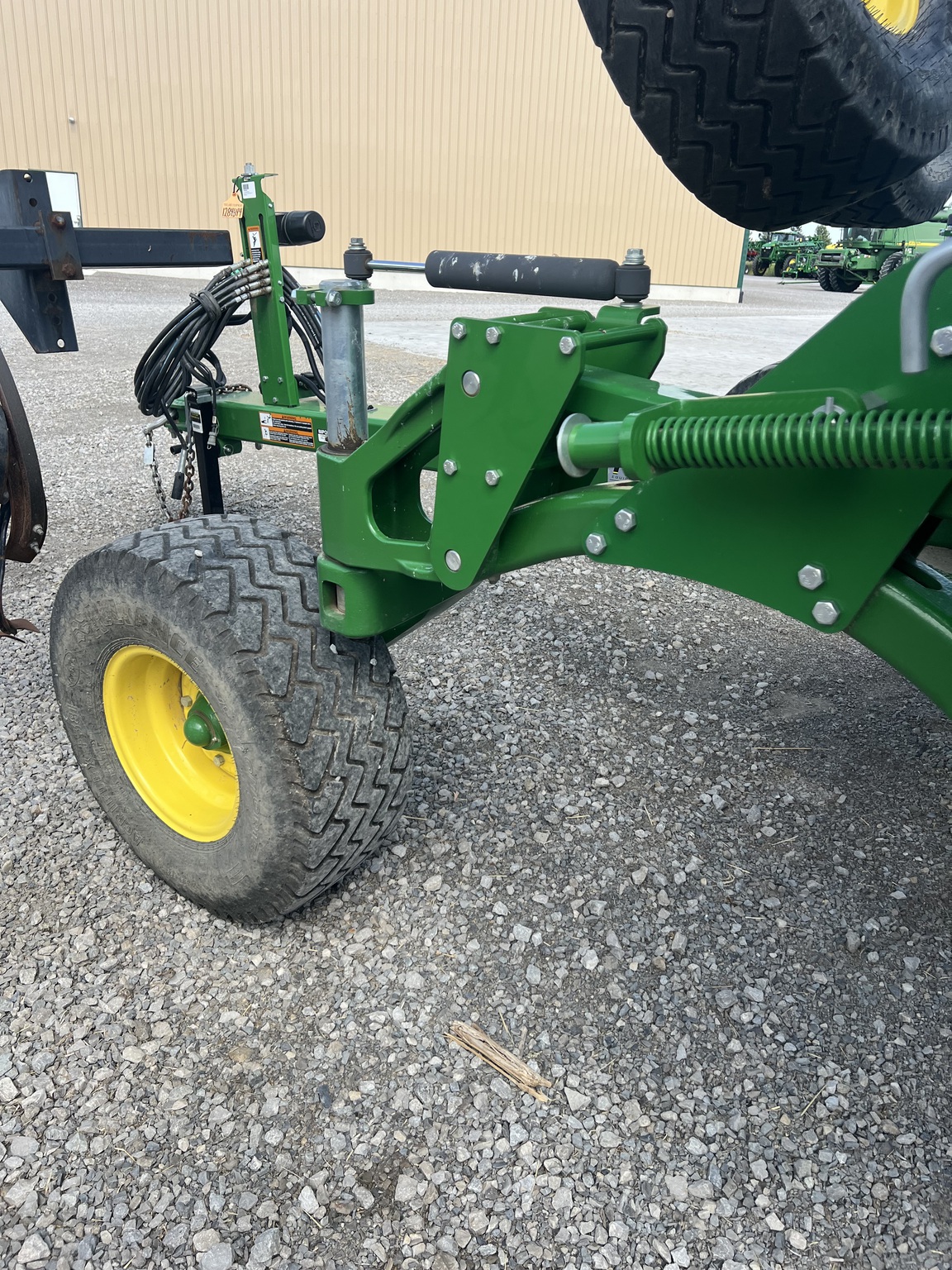 2023 John Deere 2230FH Image 16
