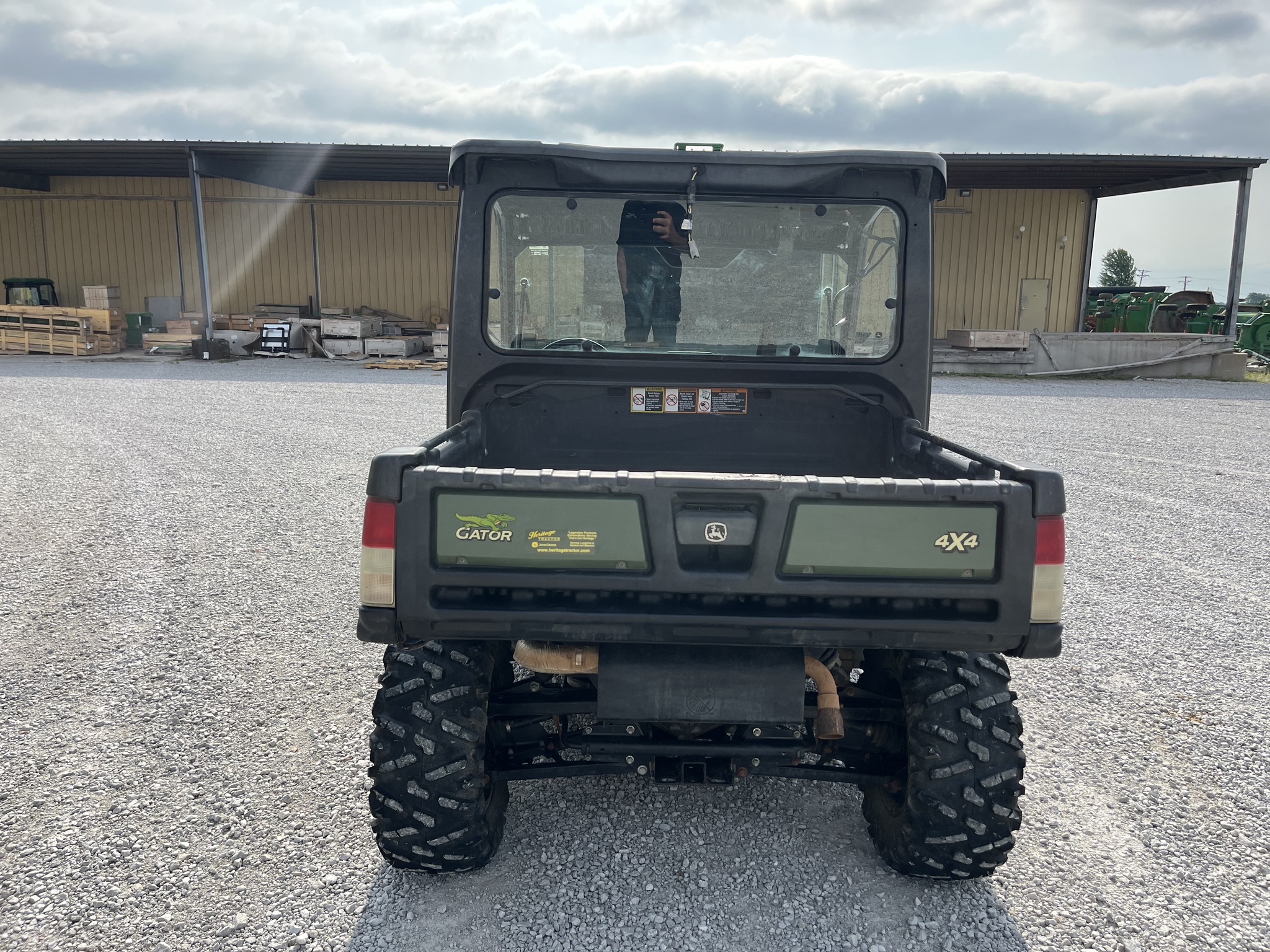  2019 John Deere XUV 835M at Heritage Tractor in Adrian, MO