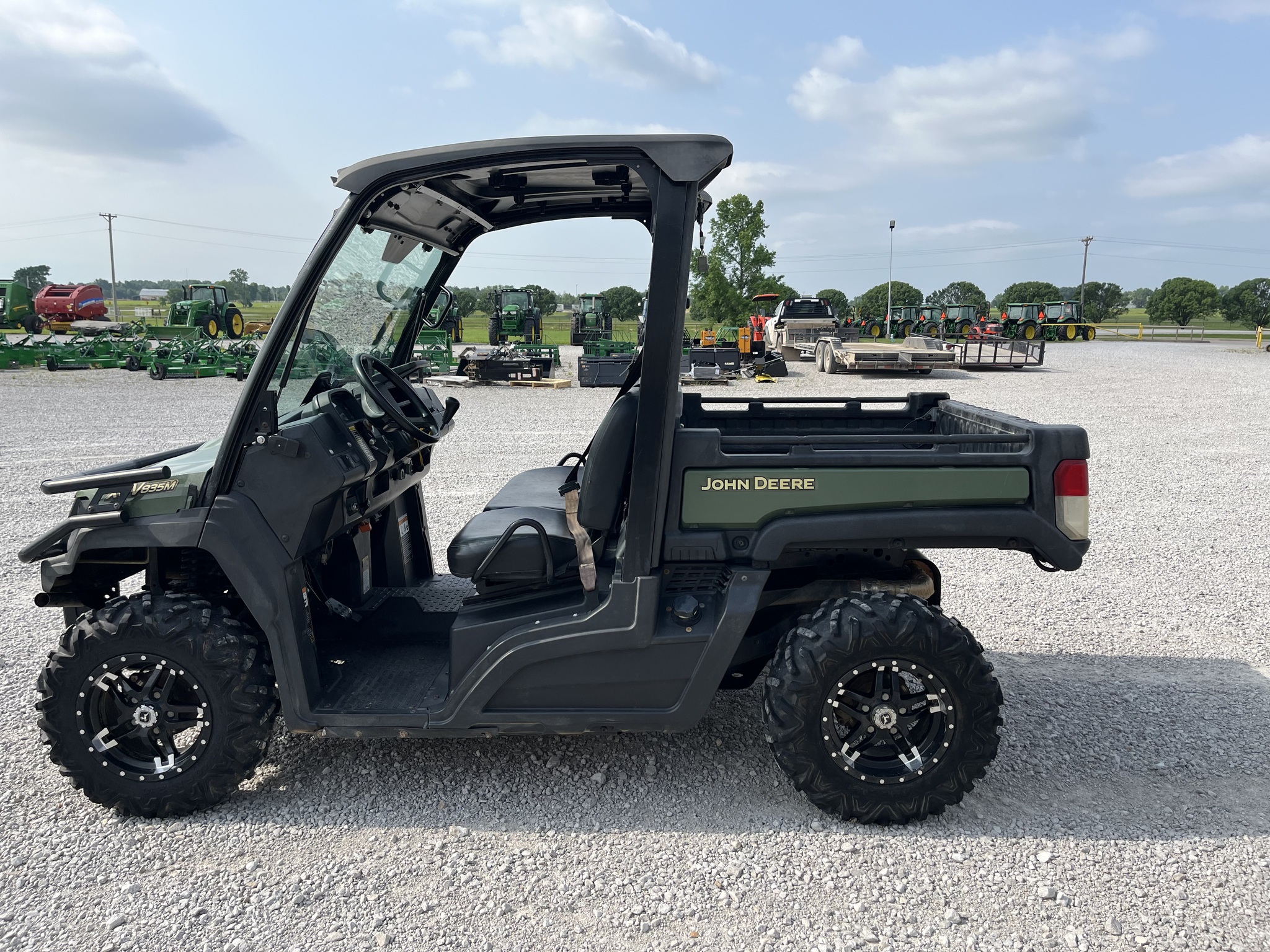 2019 John Deere XUV 835M at Heritage Tractor in Adrian, MO