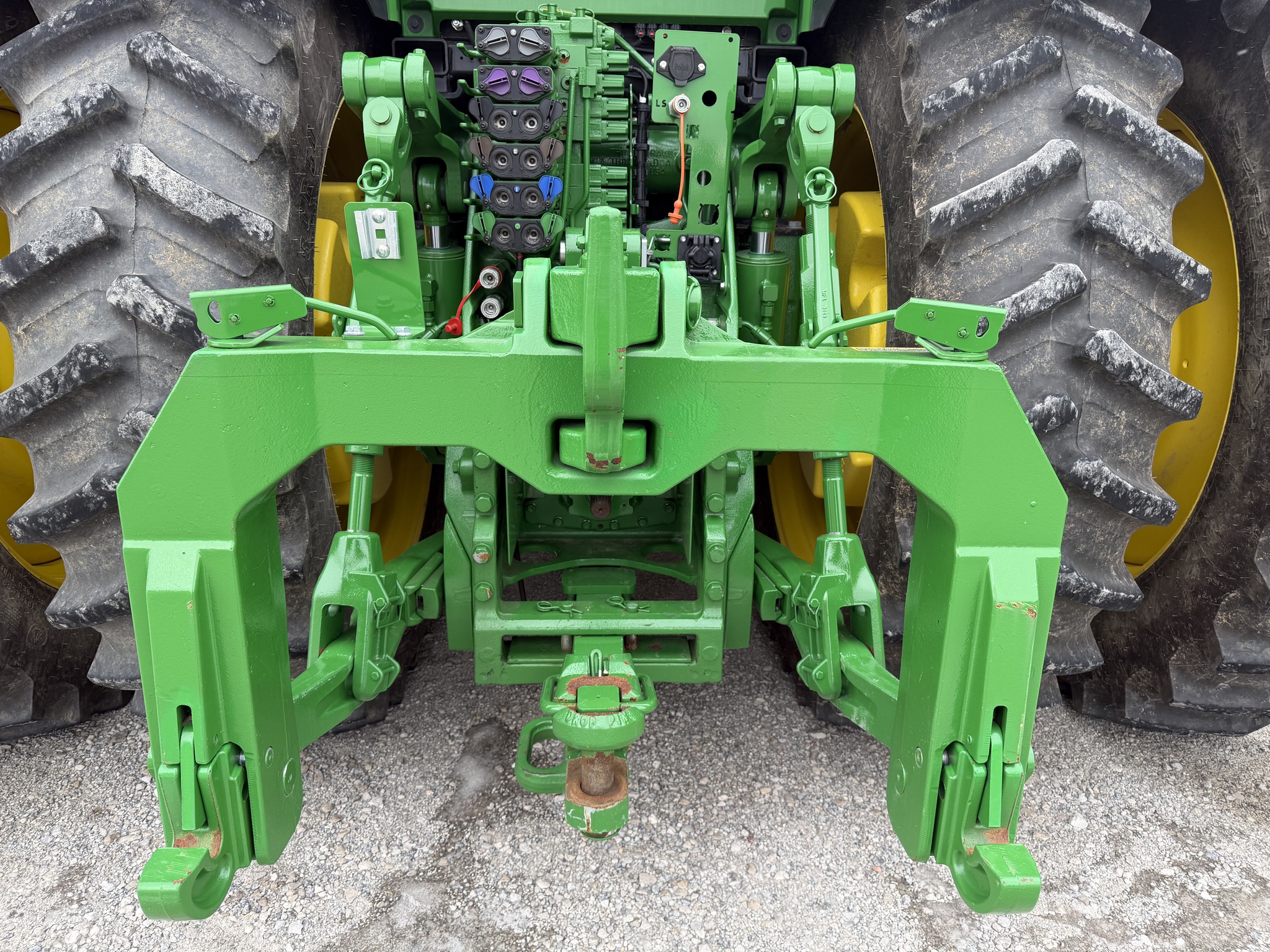 2023 John Deere 8R 370 Image 4