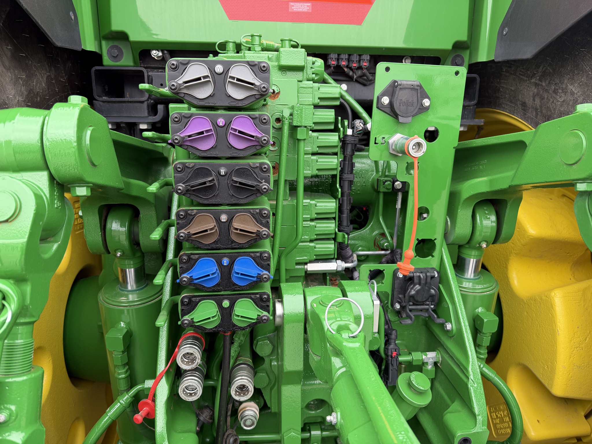 2023 John Deere 8R 370 Image 5