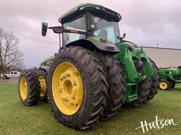 Photo of 2023 John Deere 8R 370