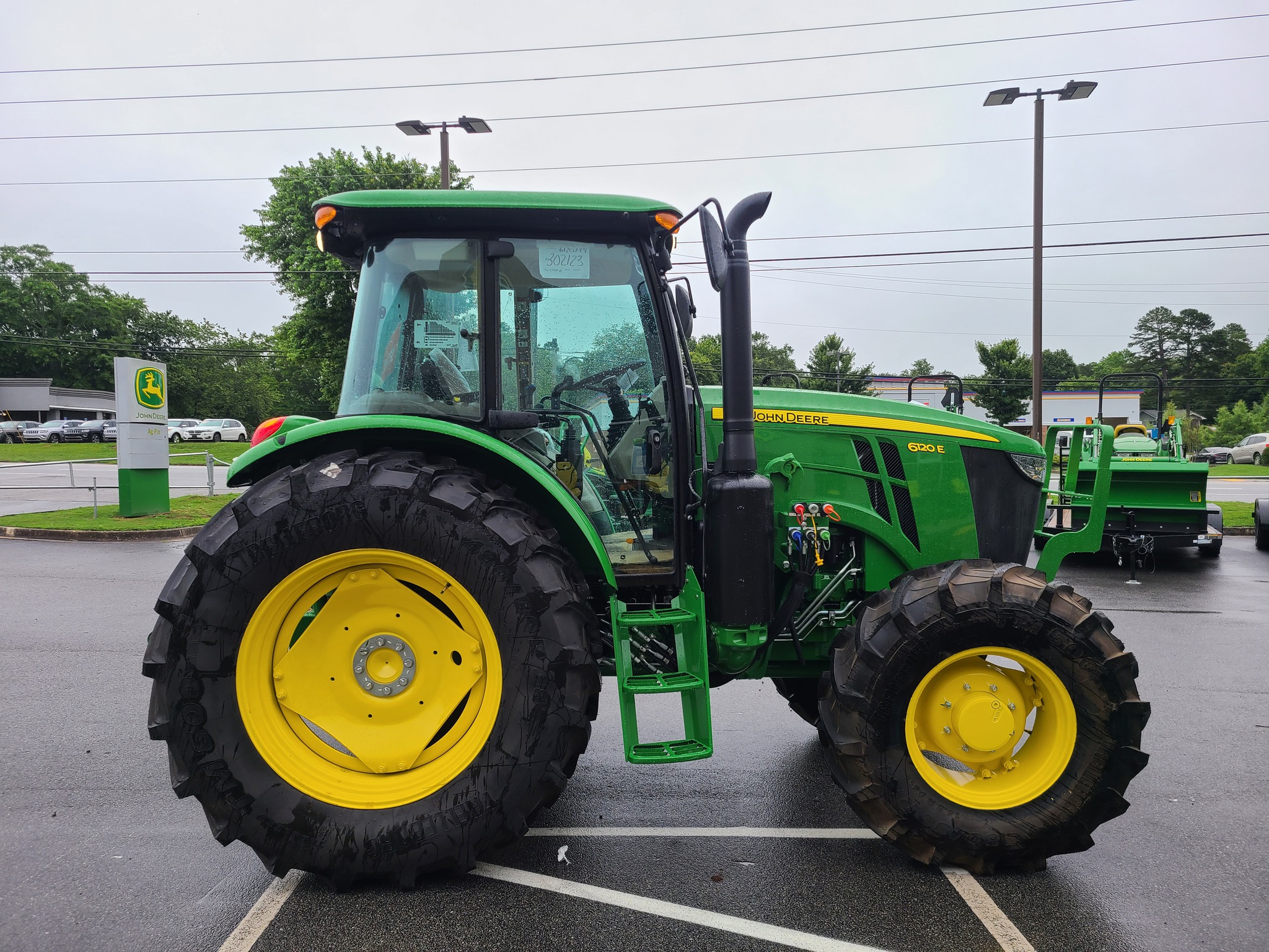 2024 John Deere 6120E Image 8