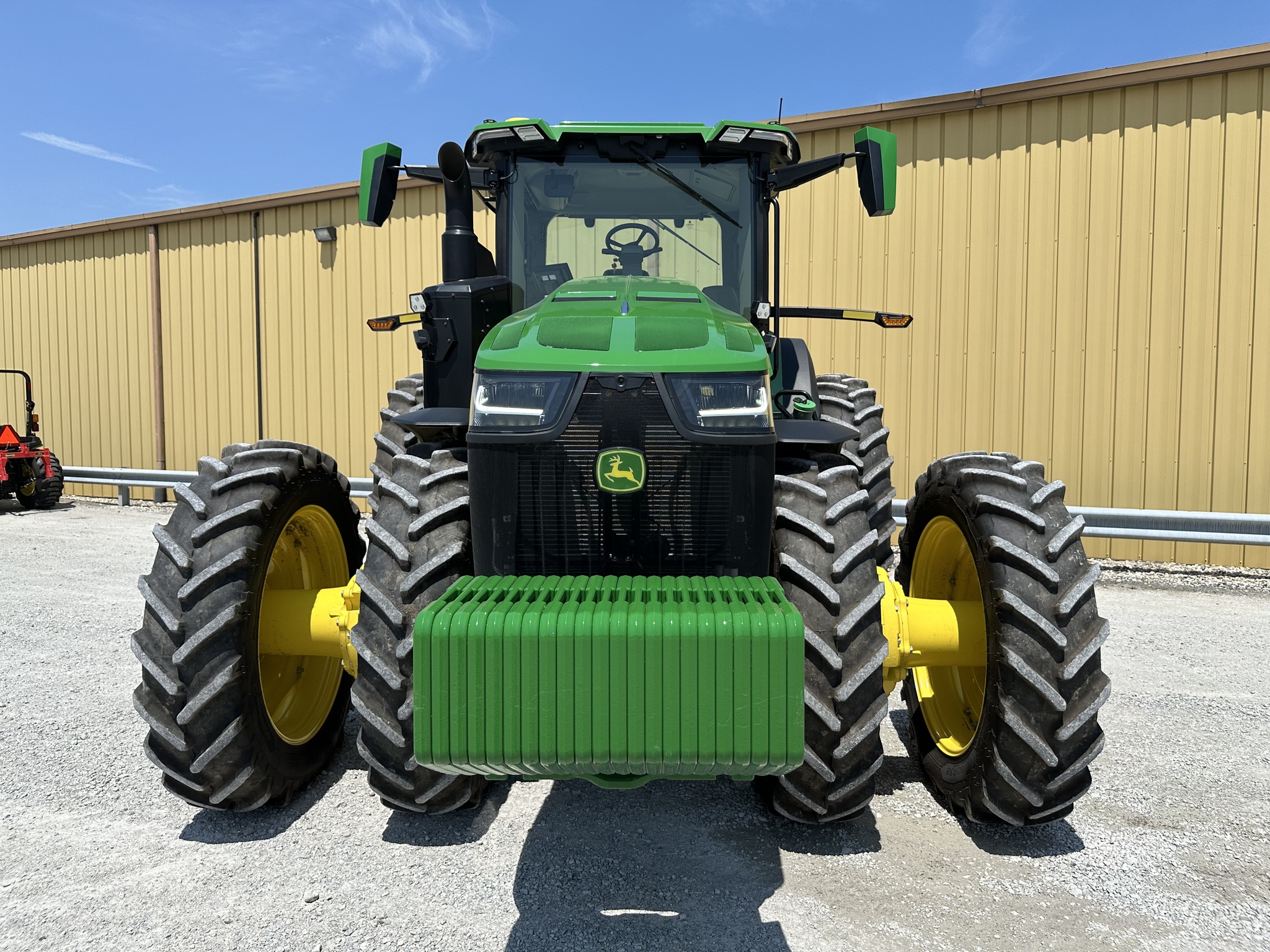 2024 John Deere 8R 370 Image 7
