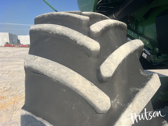 Photo of 2021 John Deere S780