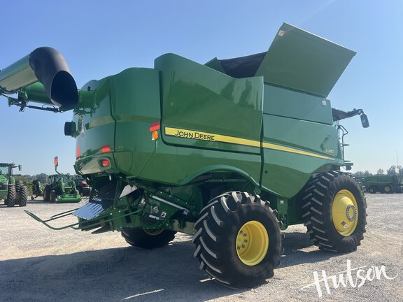 Photo of 2021 John Deere S780