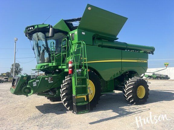 Photo of 2021 John Deere S780