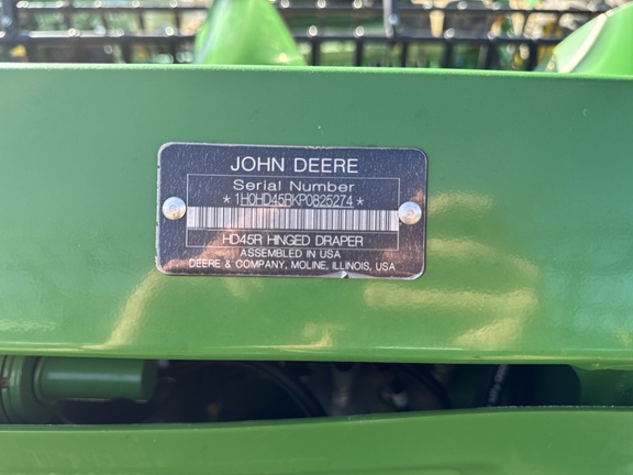 Used 2023 John Deere HD45R Combine Platforms at Horizon Ag & Turf in Warburg, AB - Photo17