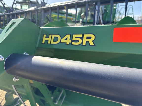 Used 2023 John Deere HD45R Combine Platforms at Horizon Ag & Turf in Warburg, AB - Photo16