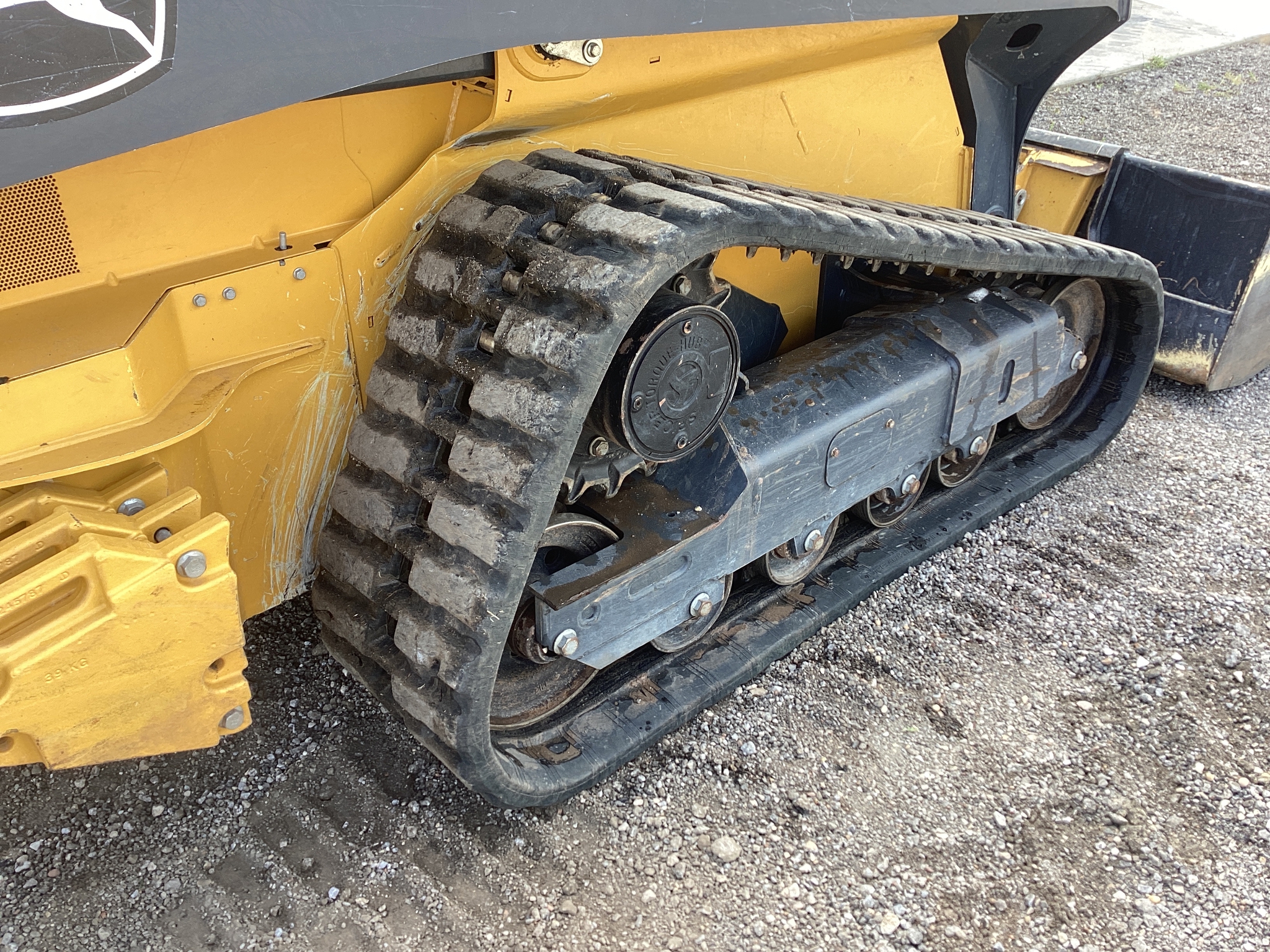 2023 John Deere 325G Image 18