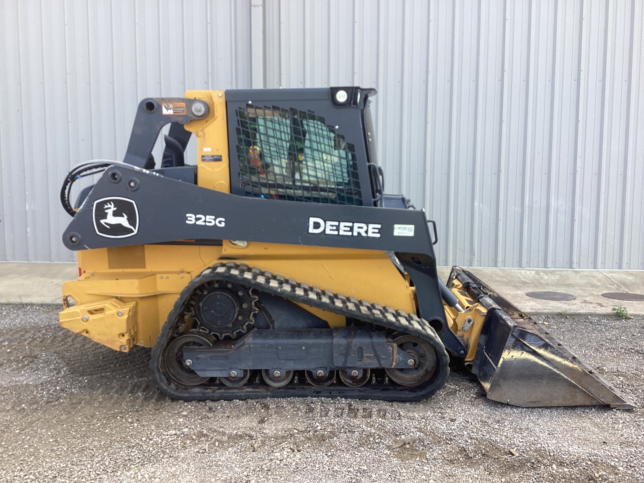 2023 John Deere 325G Image 5