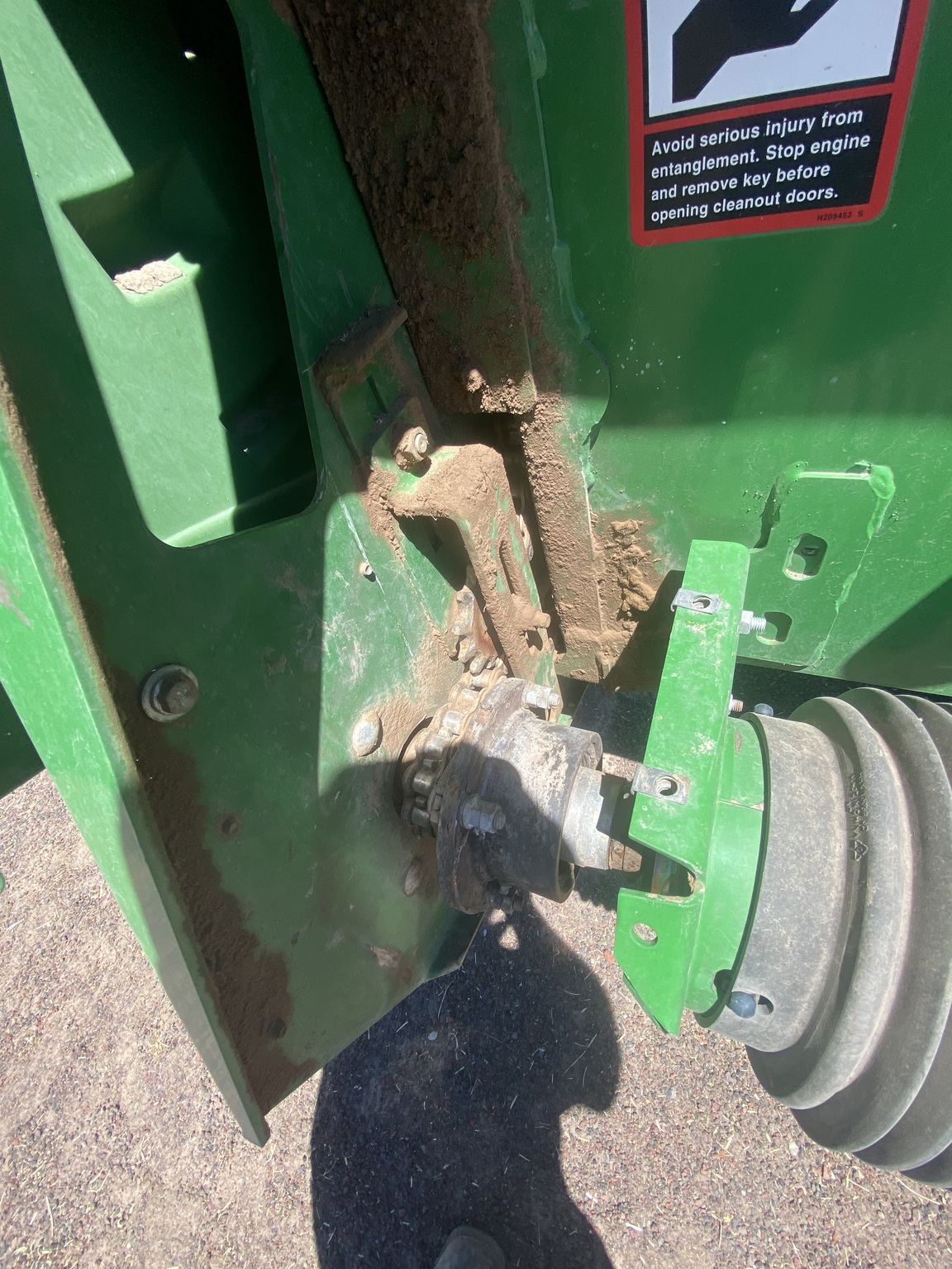 2014 John Deere 608C Image 11