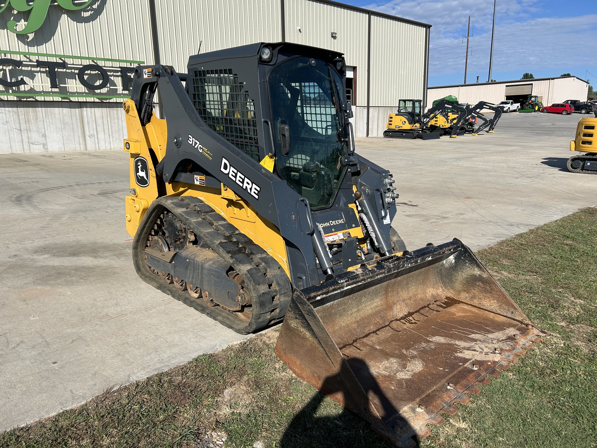  2022 John Deere 317G at Heritage Tractor in West Plains, MO