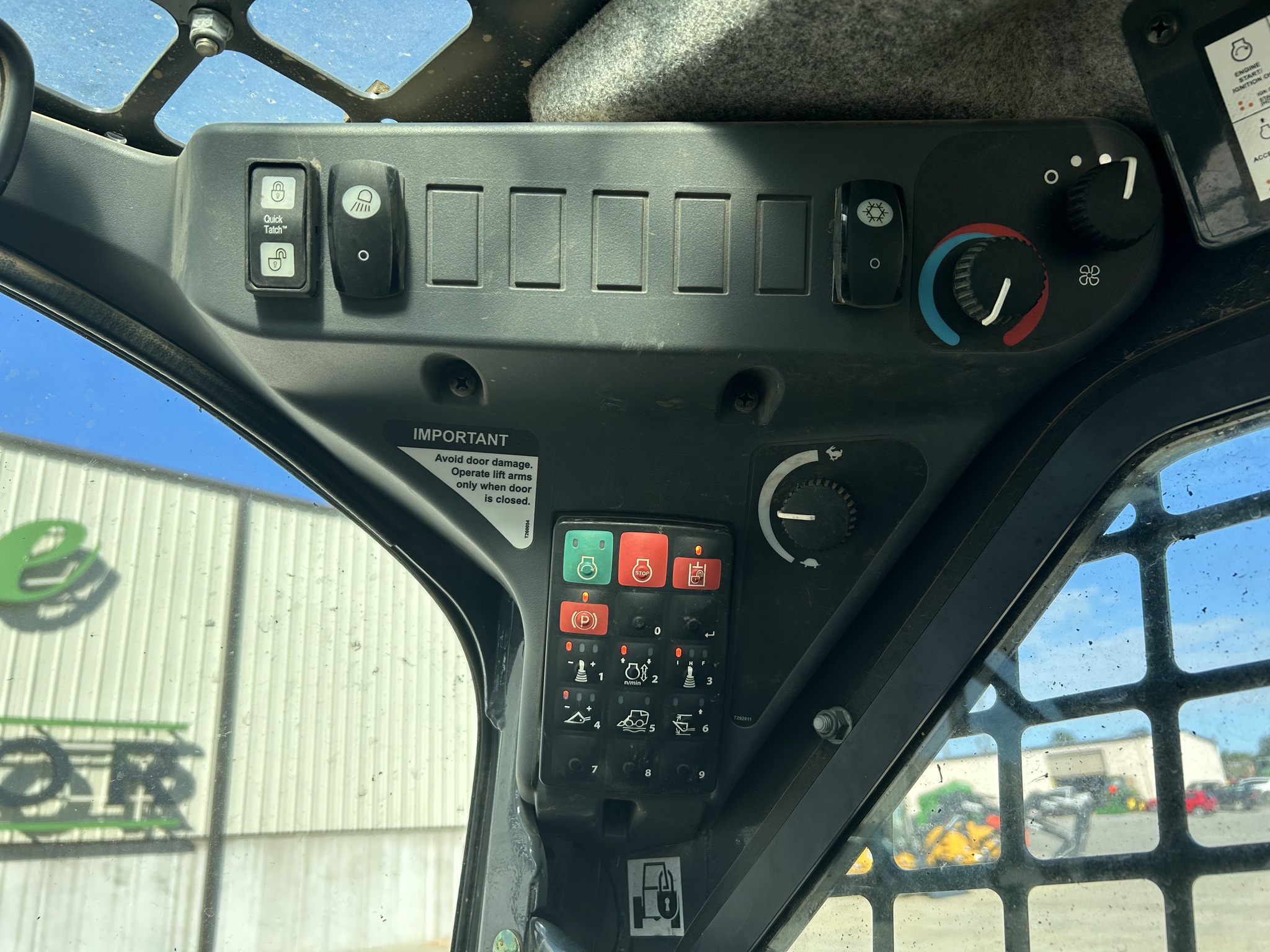  2022 John Deere 317G at Heritage Tractor in West Plains, MO