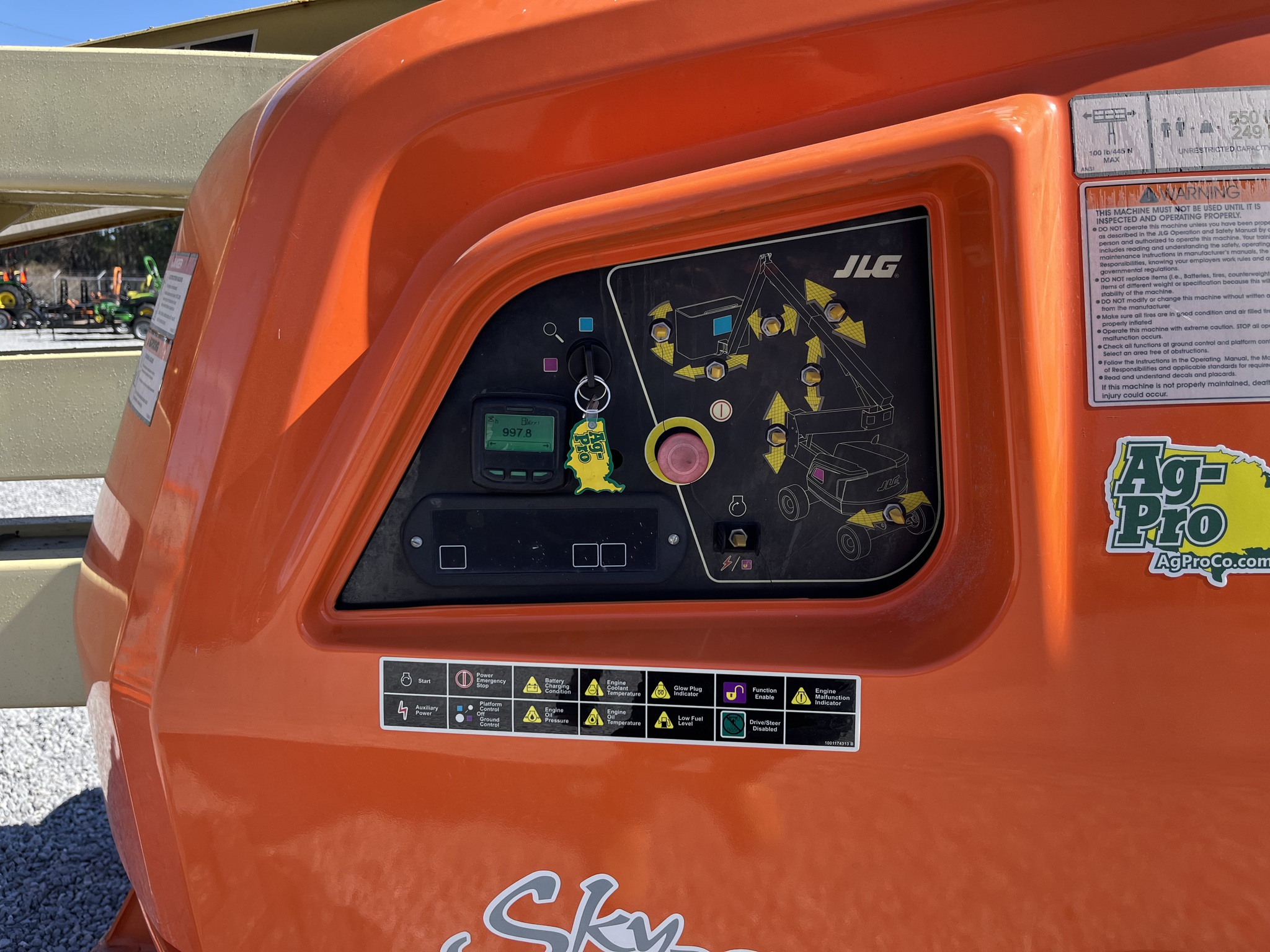 2017 JLG 450AJ Image 10