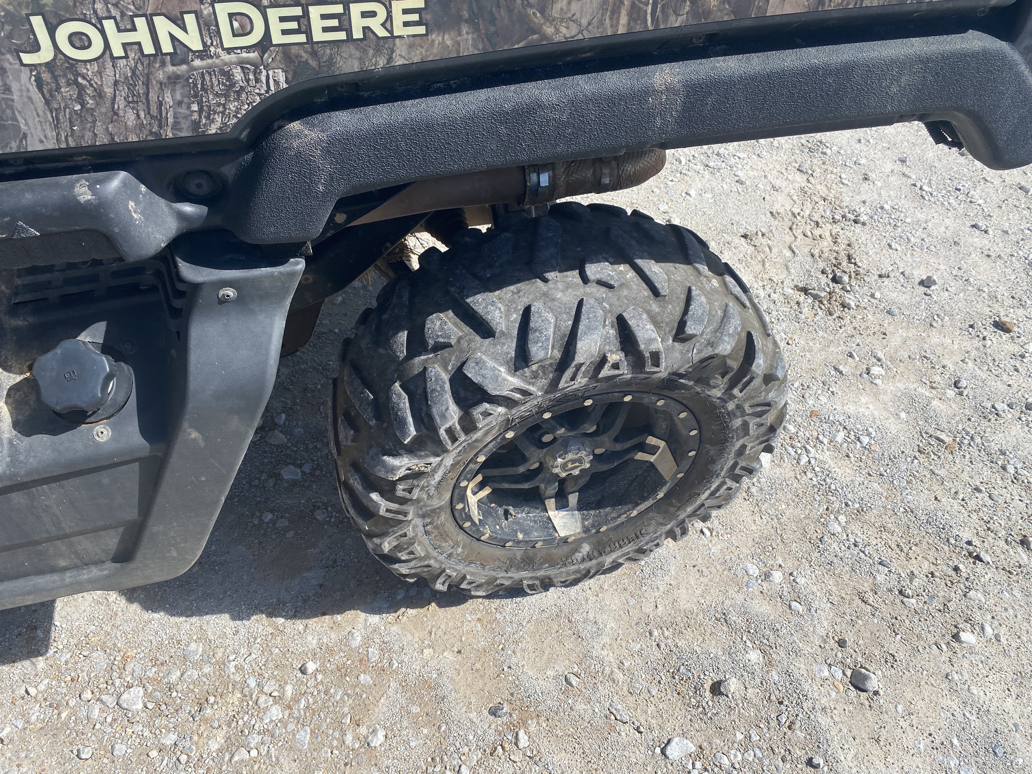  2023 John Deere XUV 835R at Heritage Tractor in Harrison, AR