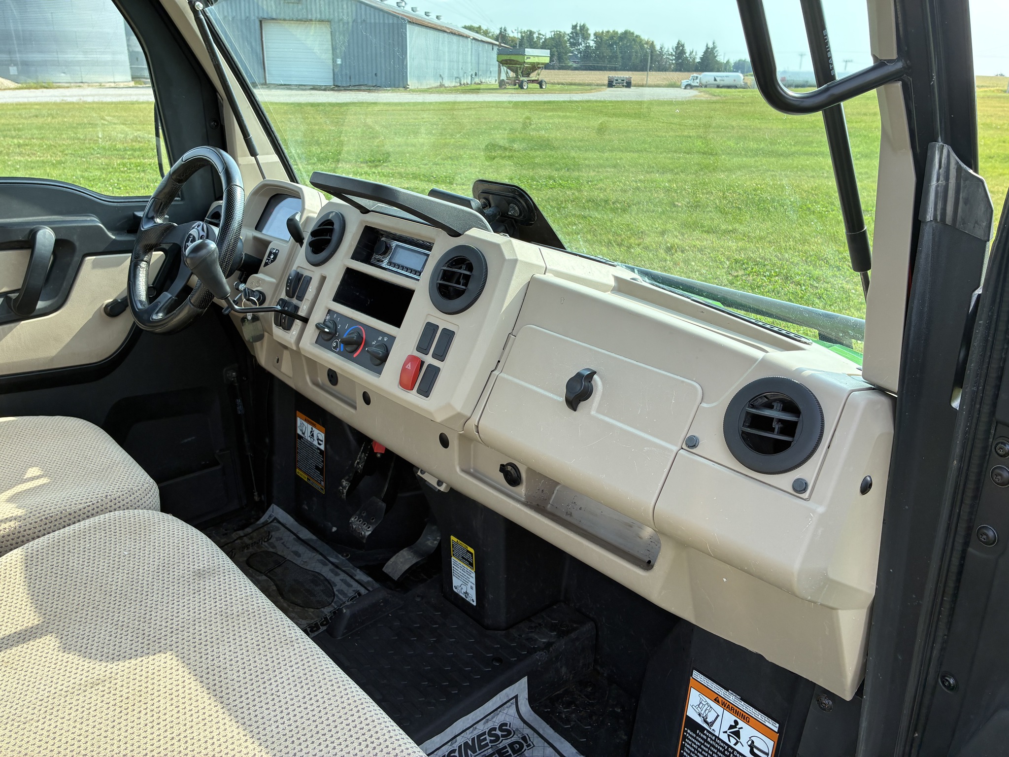 2020 John Deere XUV 865R Image 12