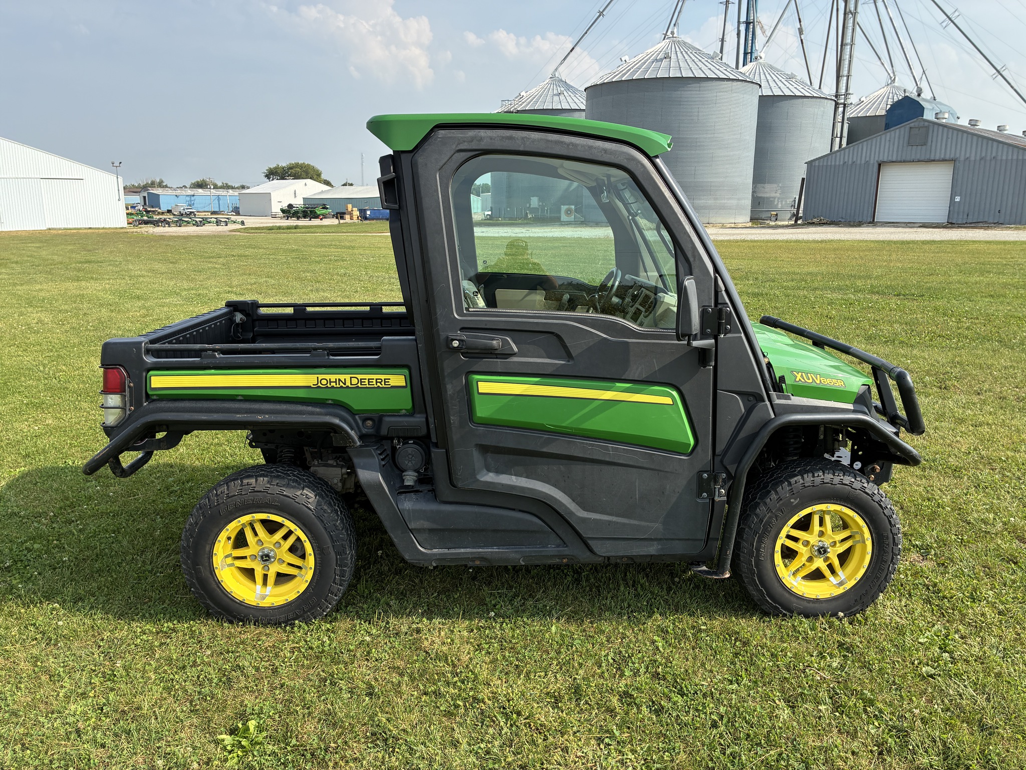 2020 John Deere XUV 865R Image 6