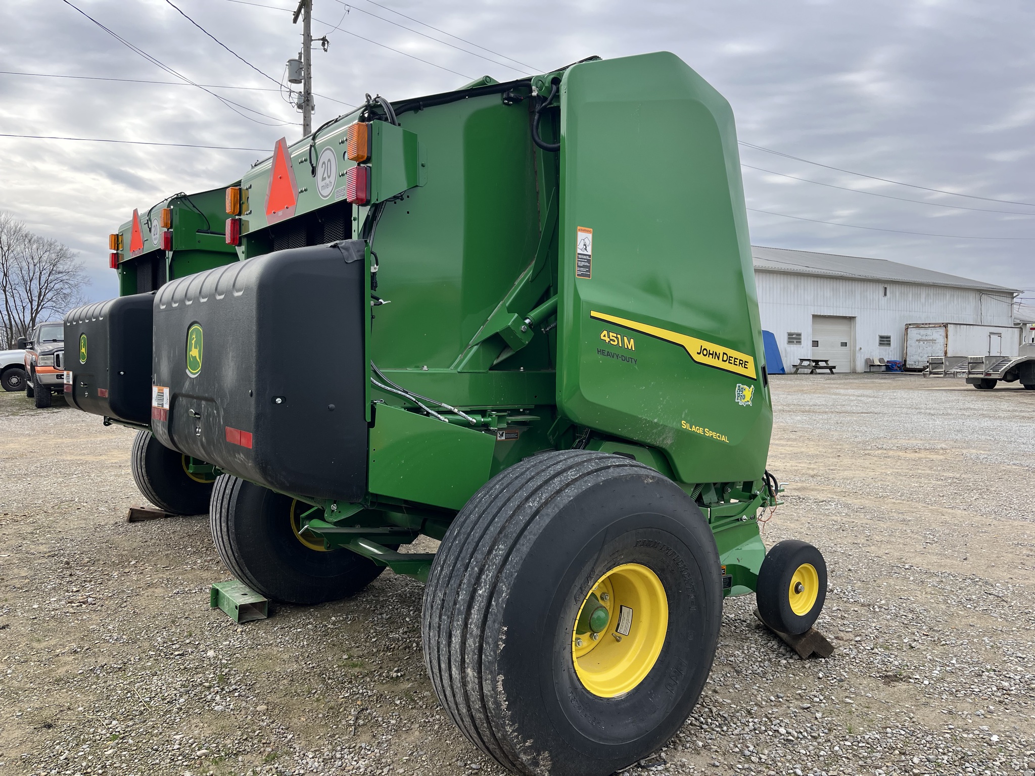 2024 John Deere 451M Image 4