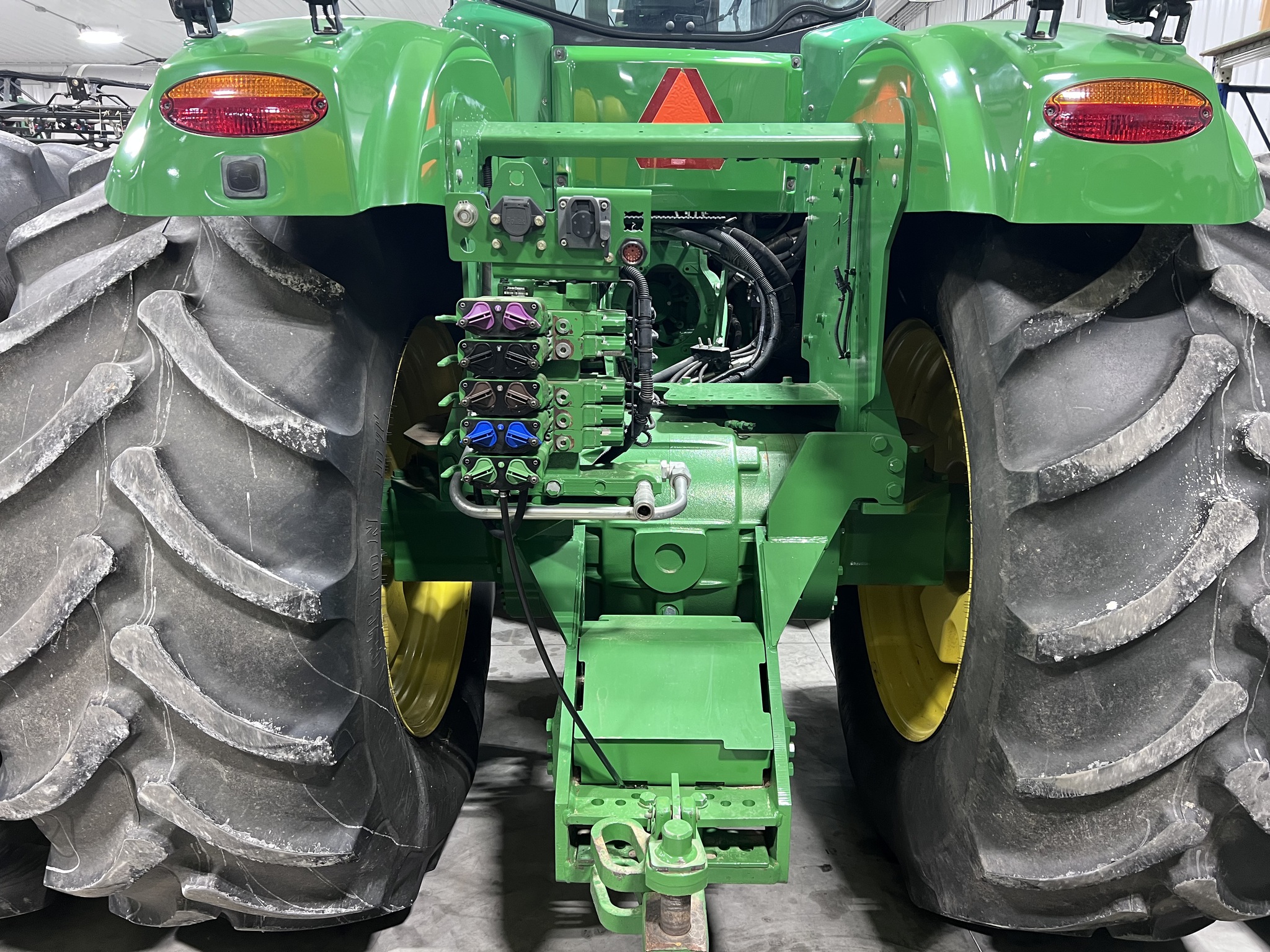 2013 John Deere 9460R Image 10