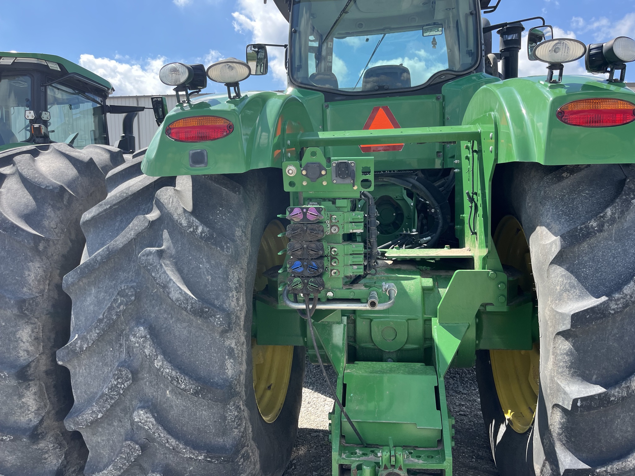 2013 John Deere 9460R Image 15