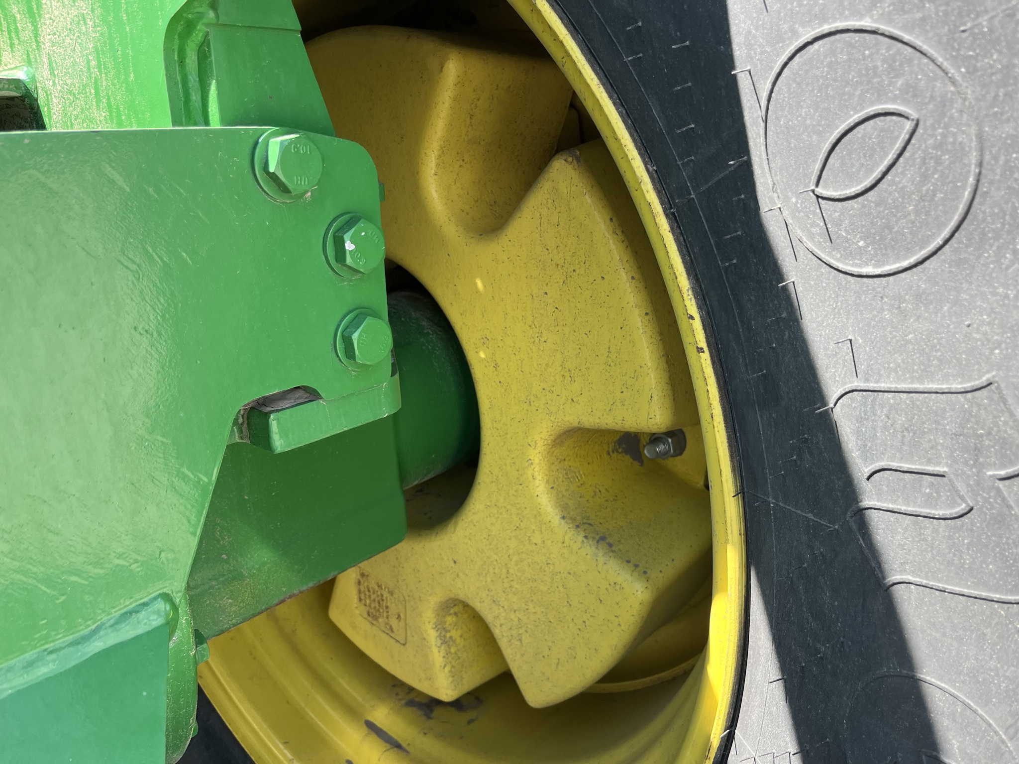 2013 John Deere 9460R Image 19