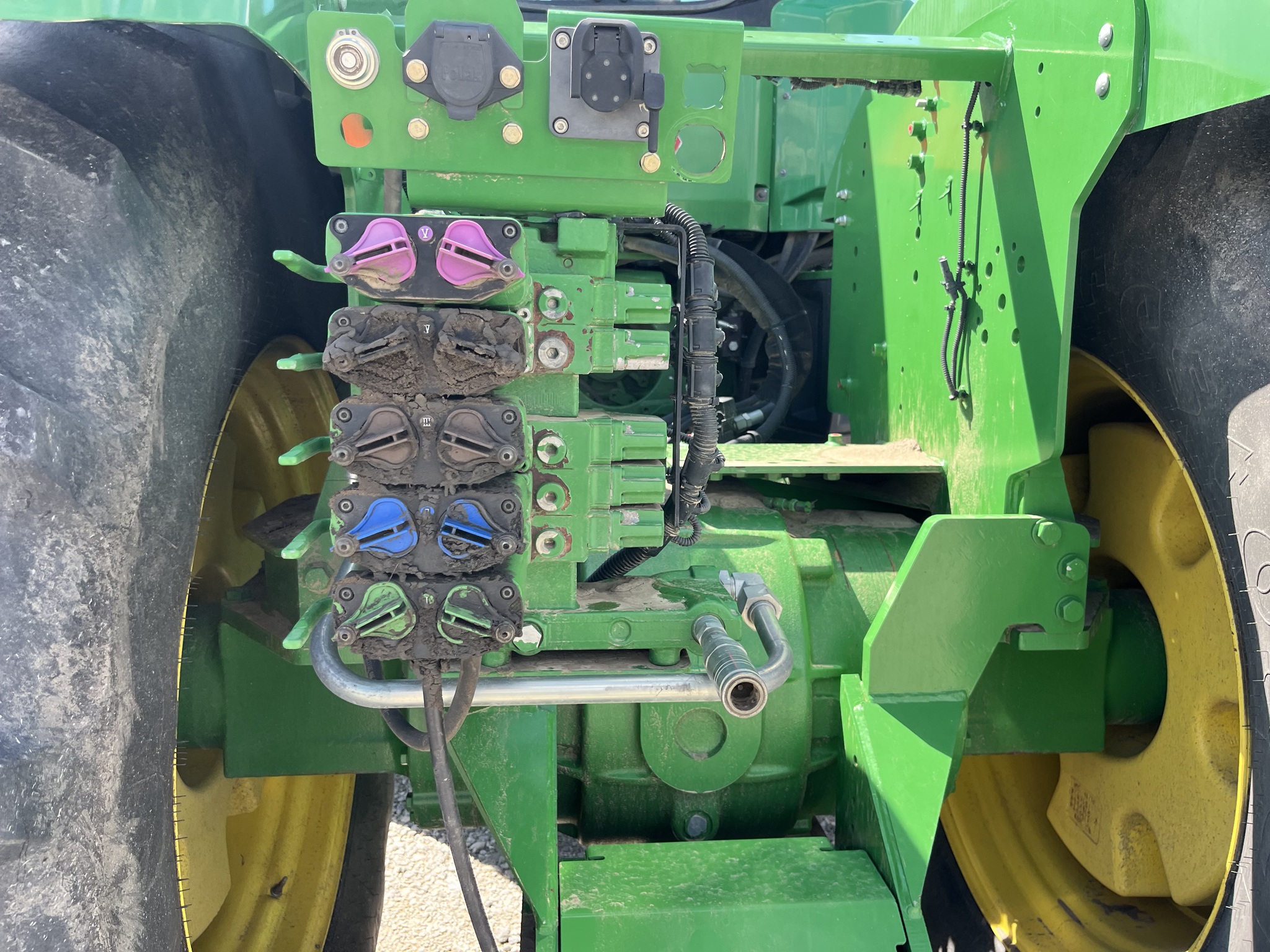 2013 John Deere 9460R Image 4