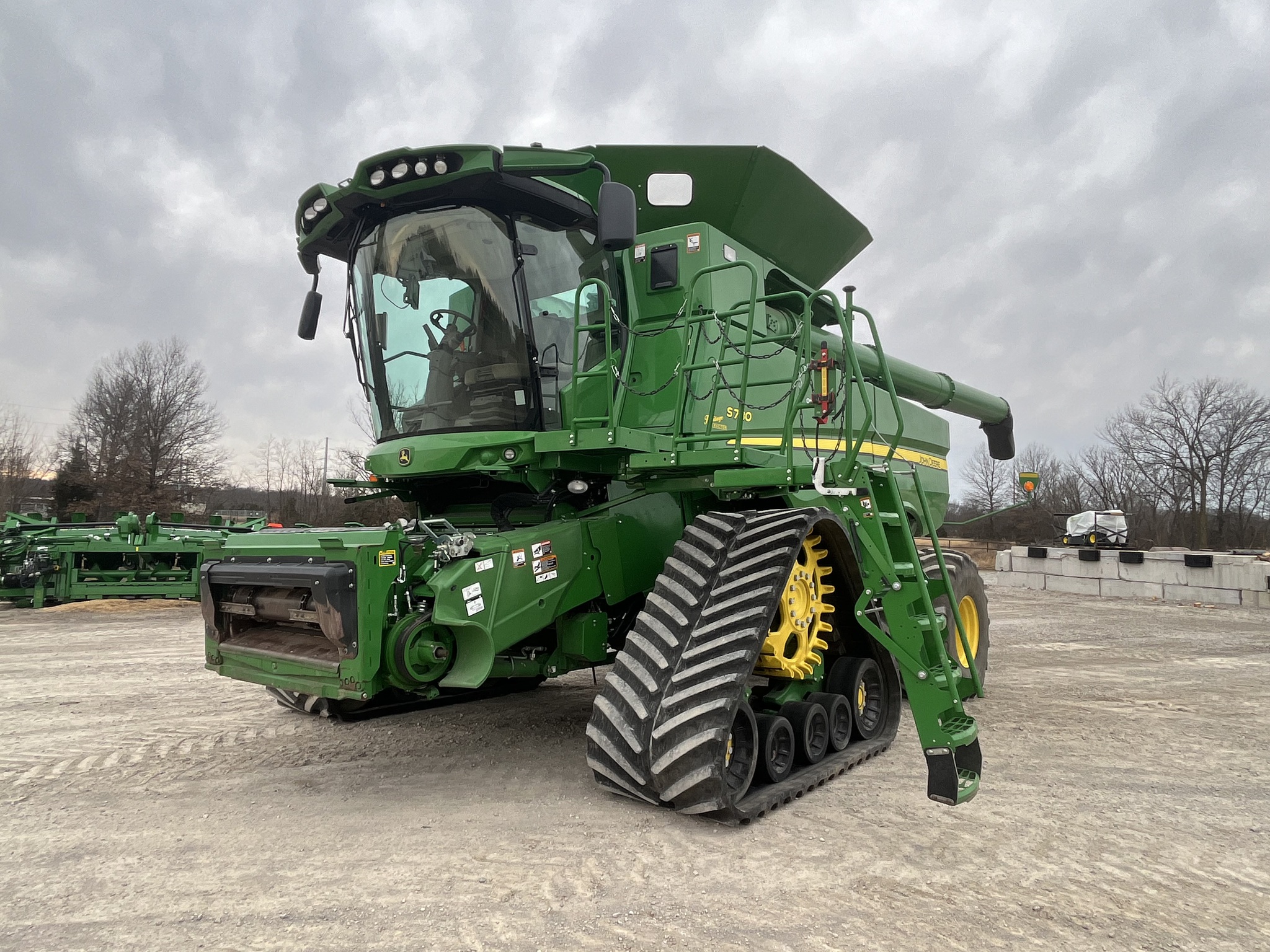  2021 John Deere S780 at Heritage Tractor in Pittsburg, KS