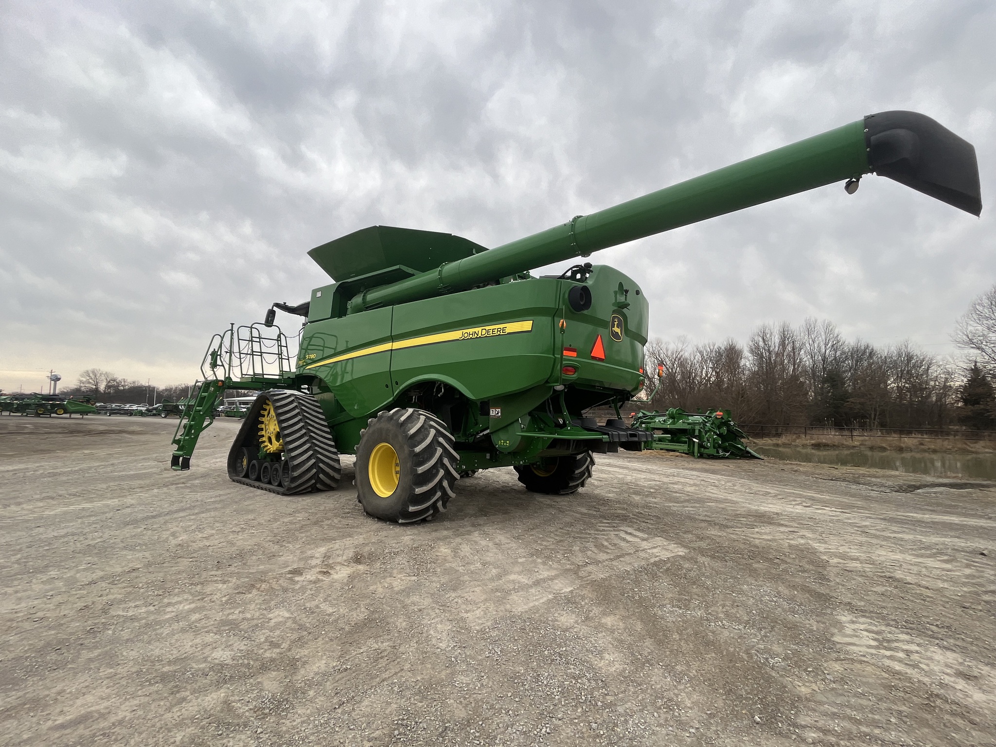  2021 John Deere S780 at Heritage Tractor in Pittsburg, KS