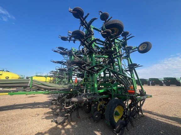 Used 2018 John Deere 1870 Air Drills and Seeders at Horizon Ag & Turf in Lloydminster, AB - Photo23