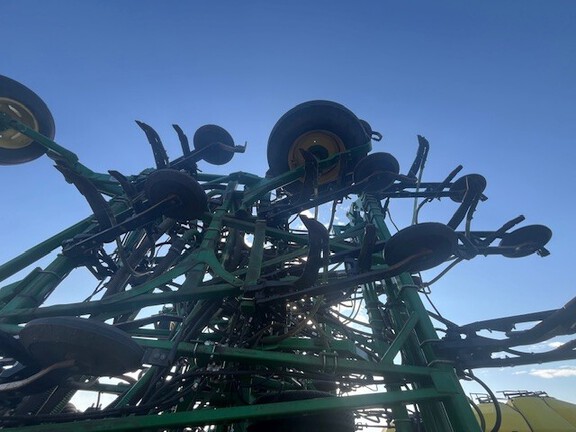 Used 2018 John Deere 1870 Air Drills and Seeders at Horizon Ag & Turf in Lloydminster, AB - Photo26