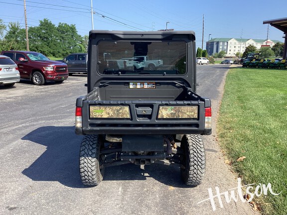 Photo of 2021 John Deere XUV 835R