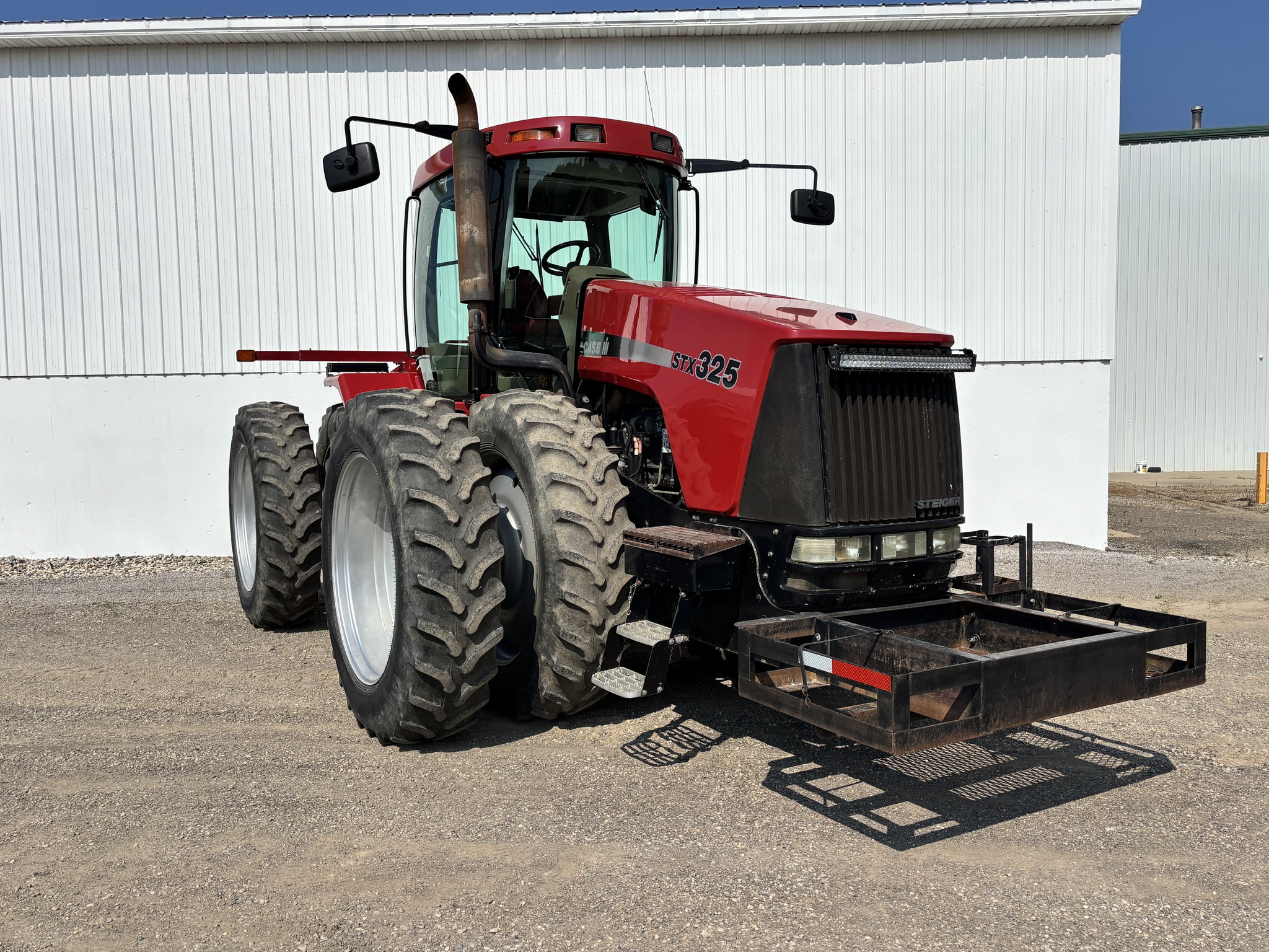 2004 Case IH STX325 Image 1