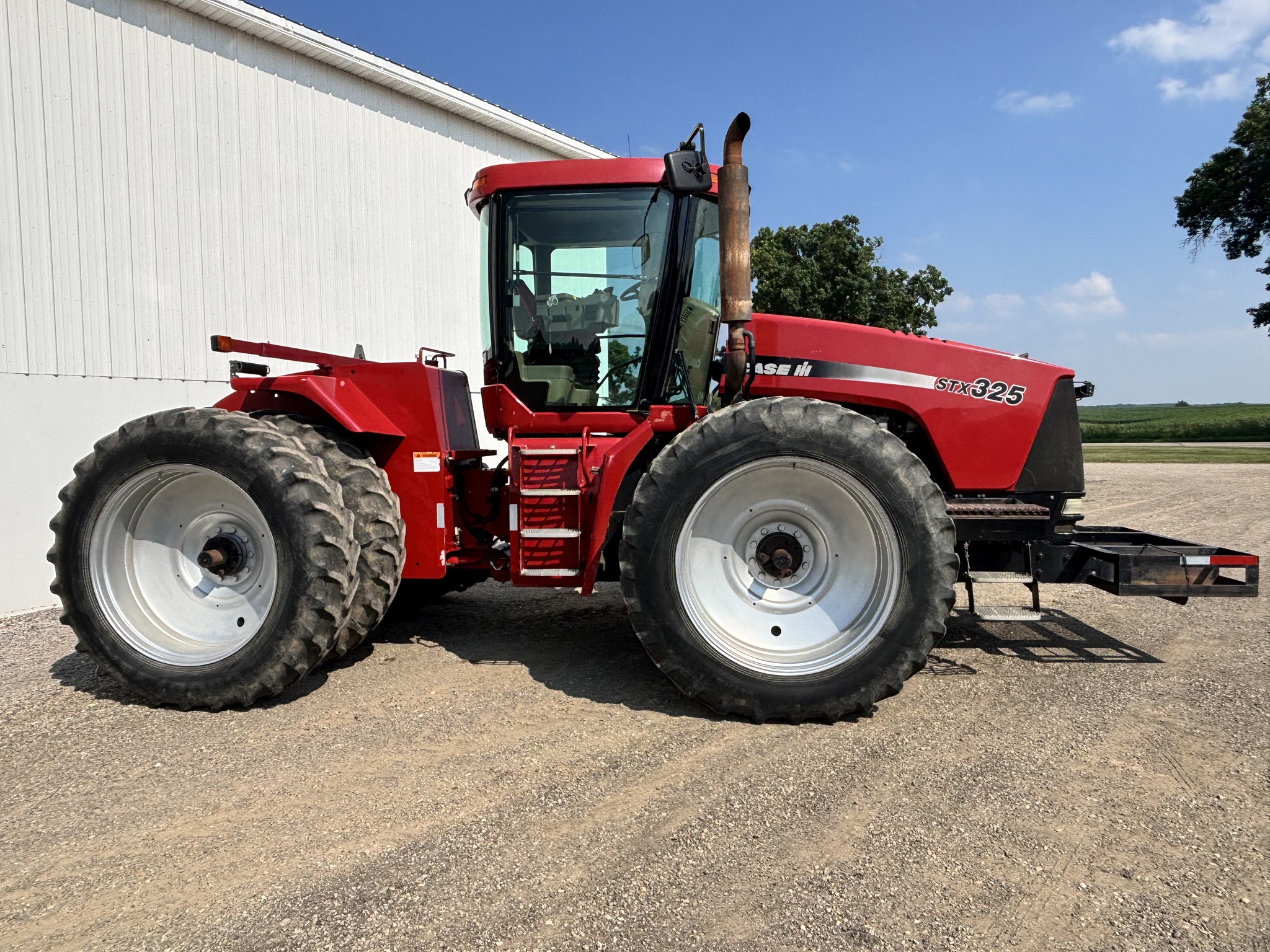 2004 Case IH STX325 Image 4