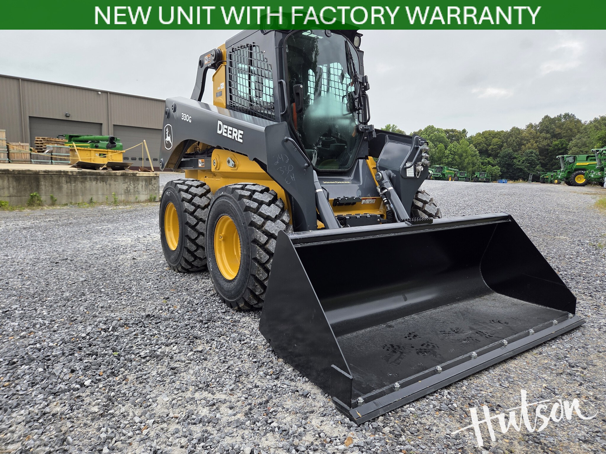 2024 John Deere 330G