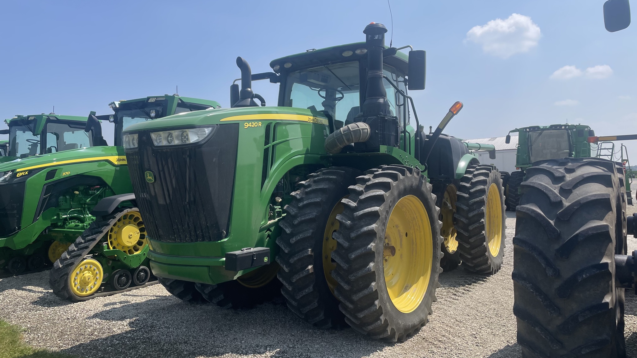 2018 John Deere 9420R Image 1