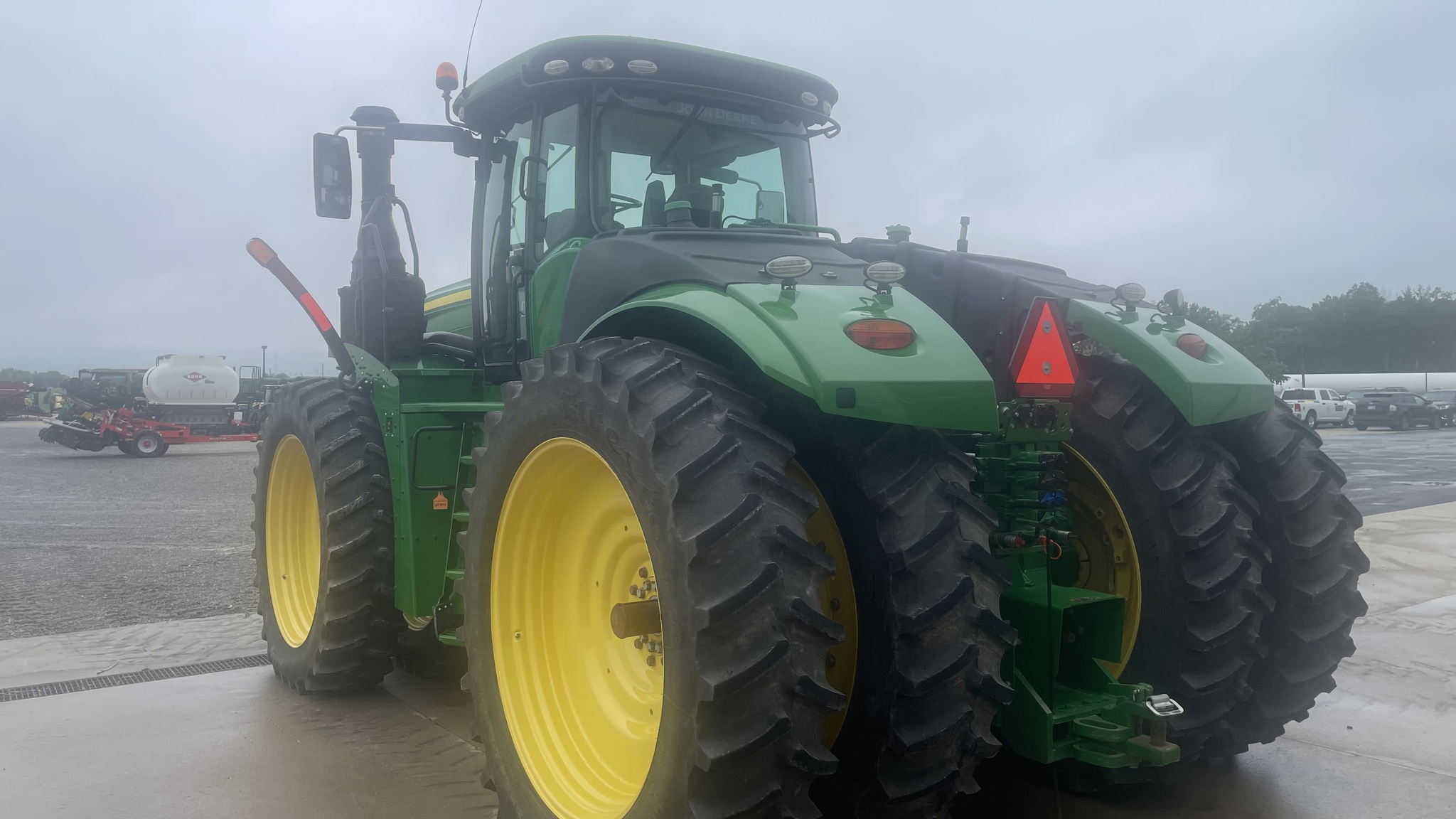 2018 John Deere 9420R Image 6