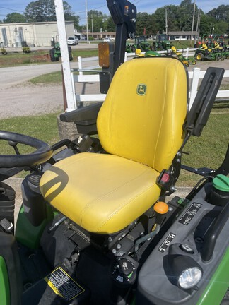 2021 John Deere 1025R