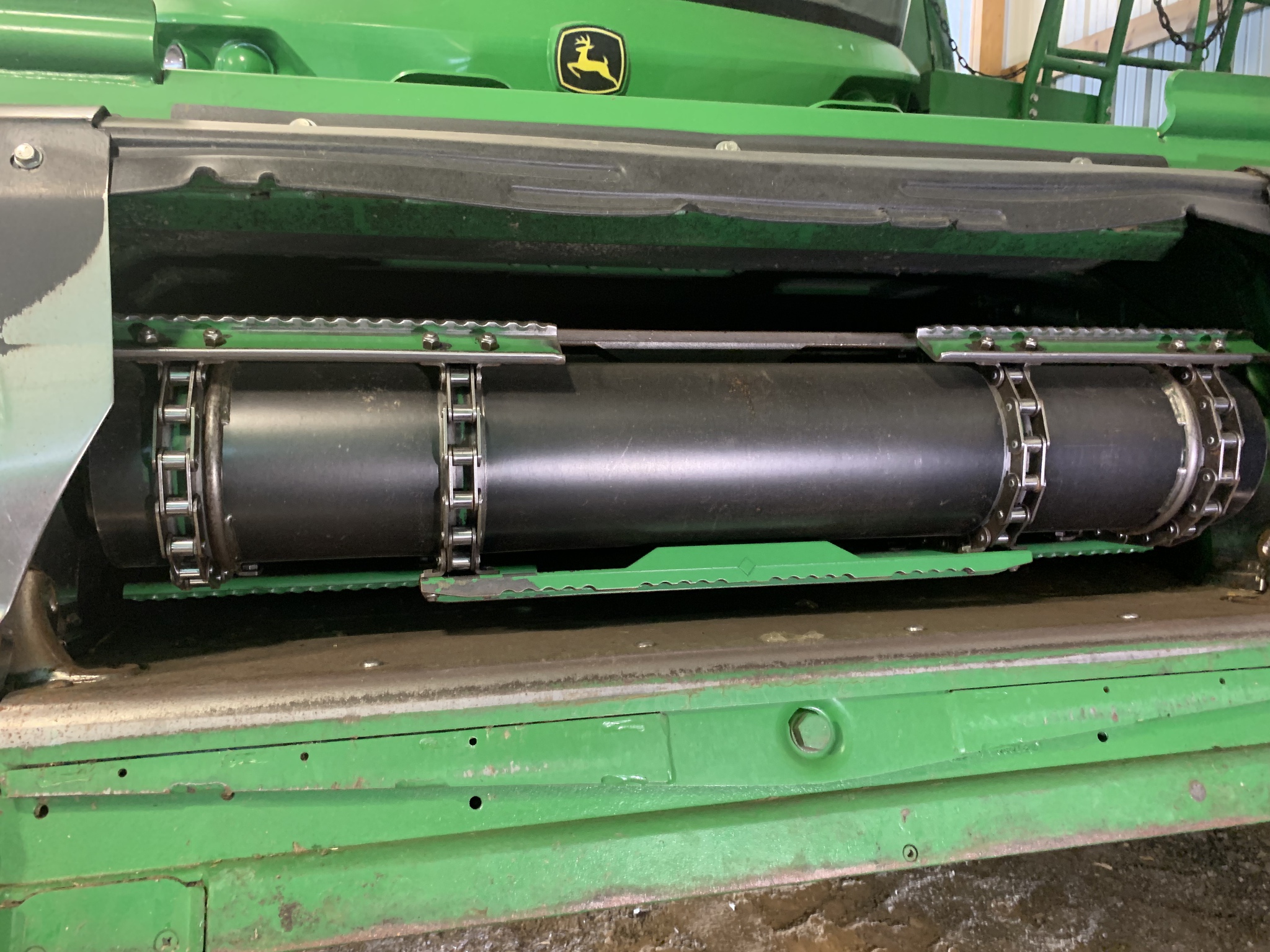 2017 John Deere S680 Image 9