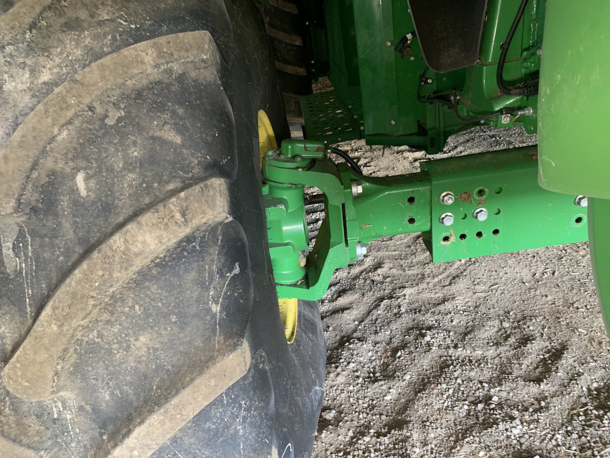 2017 John Deere S680 Image 5